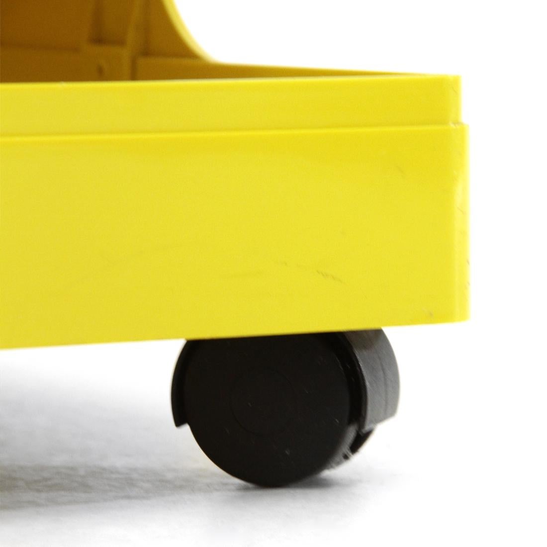 Yellow “Stile” Trolley by Giovanni Pelis for Neolt, 1980s 2