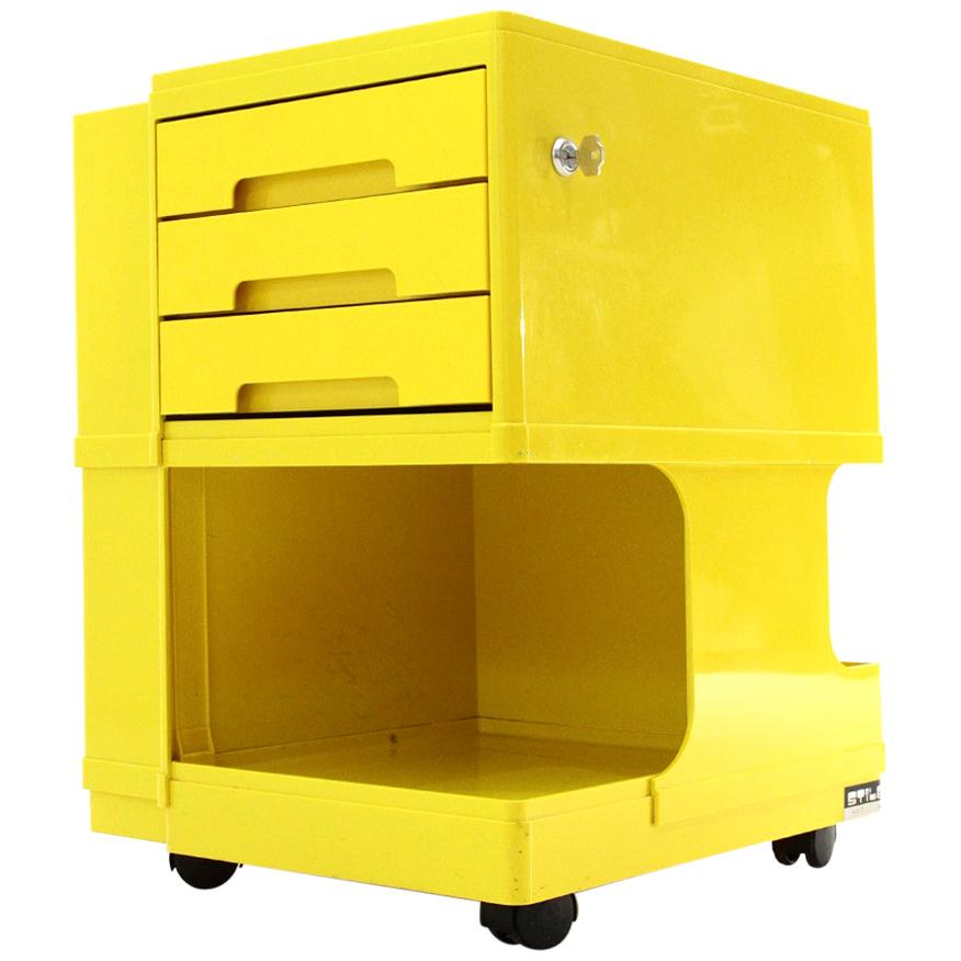 Yellow “Stile” Trolley by Giovanni Pelis for Neolt, 1980s