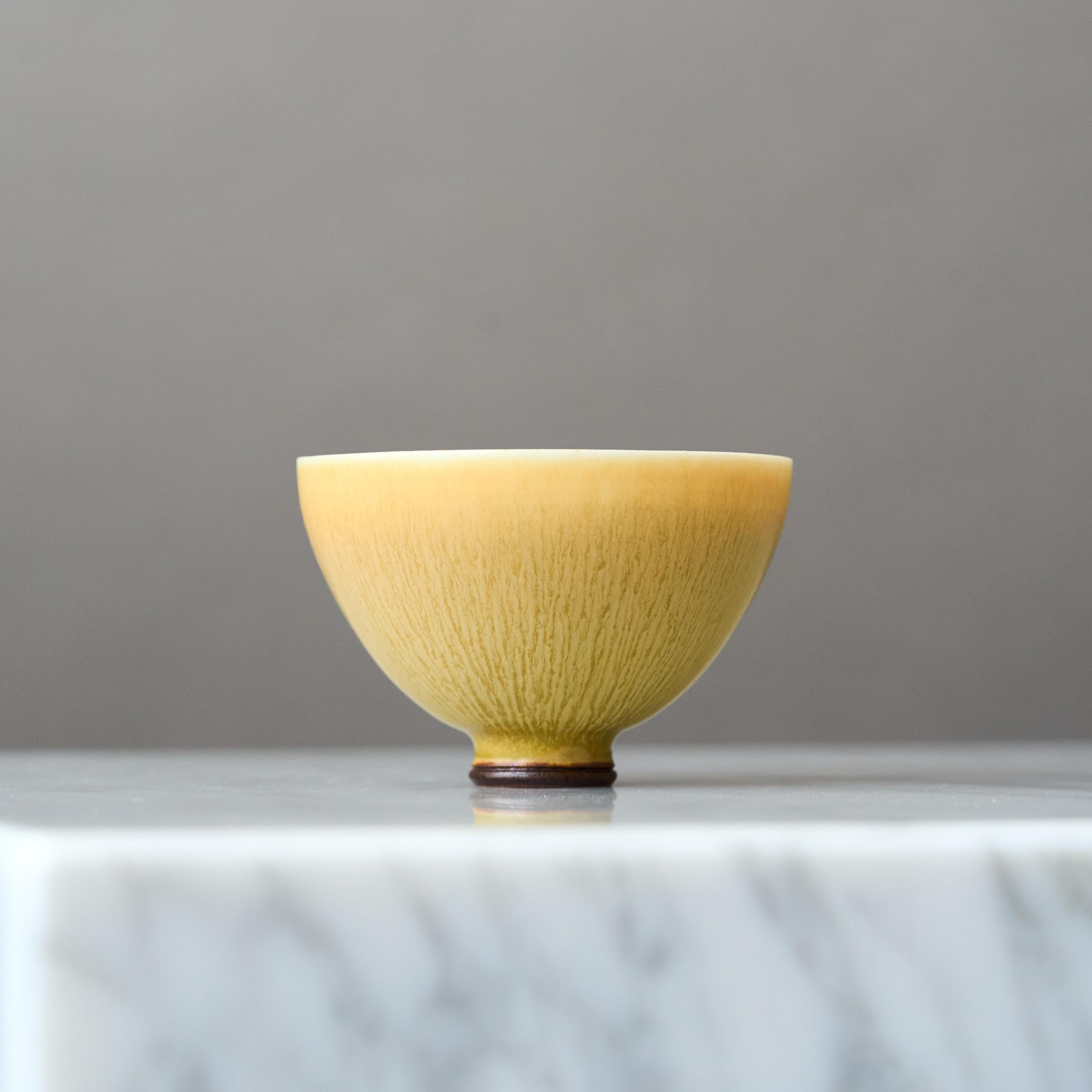 Ceramic Yellow Stoneware Bowl by Berndt Friberg. Gustavsberg, Sweden, 1969. For Sale