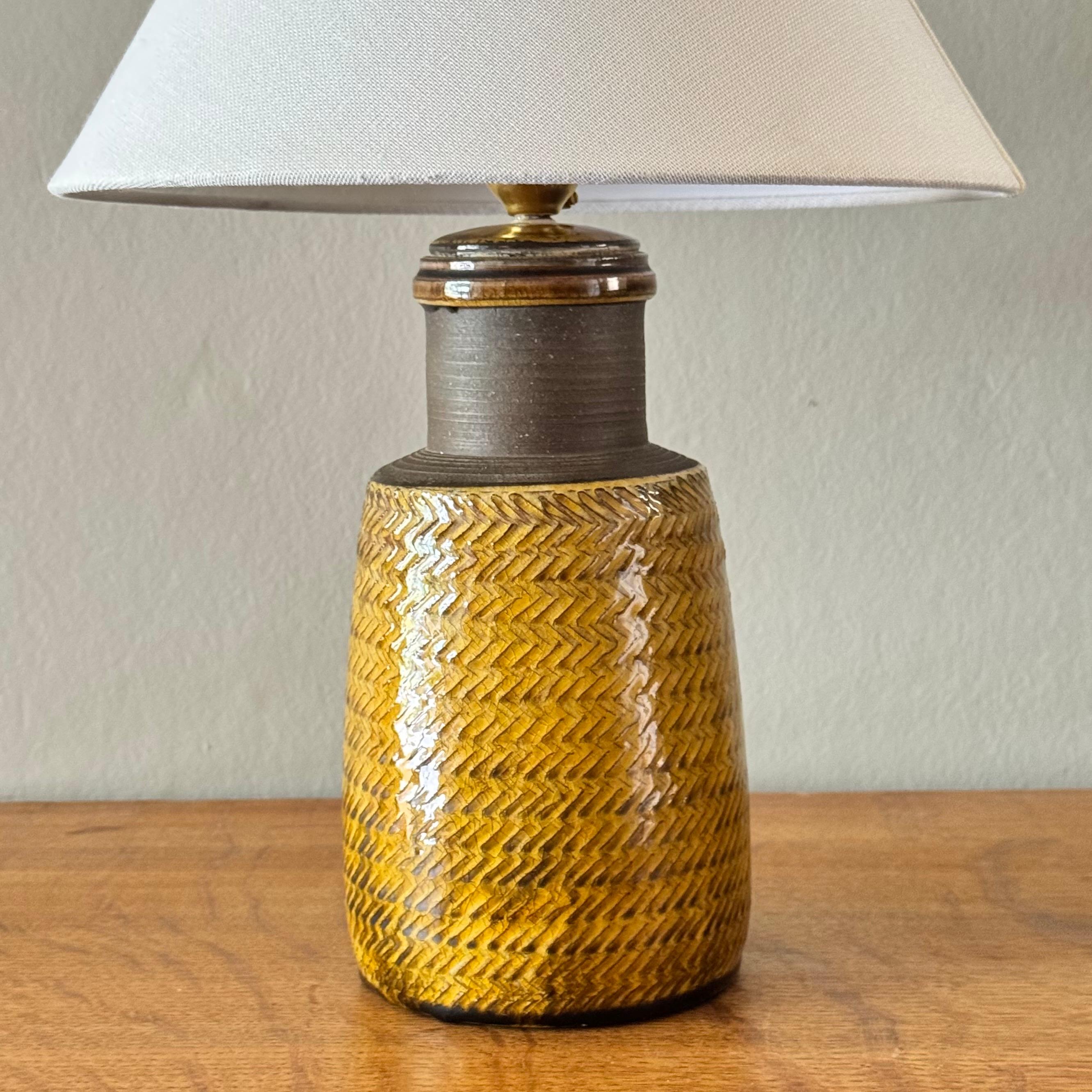 Danois Grès jaune/ Lampe de table #3/ Nils Kähler, Danemark/ 1960s en vente