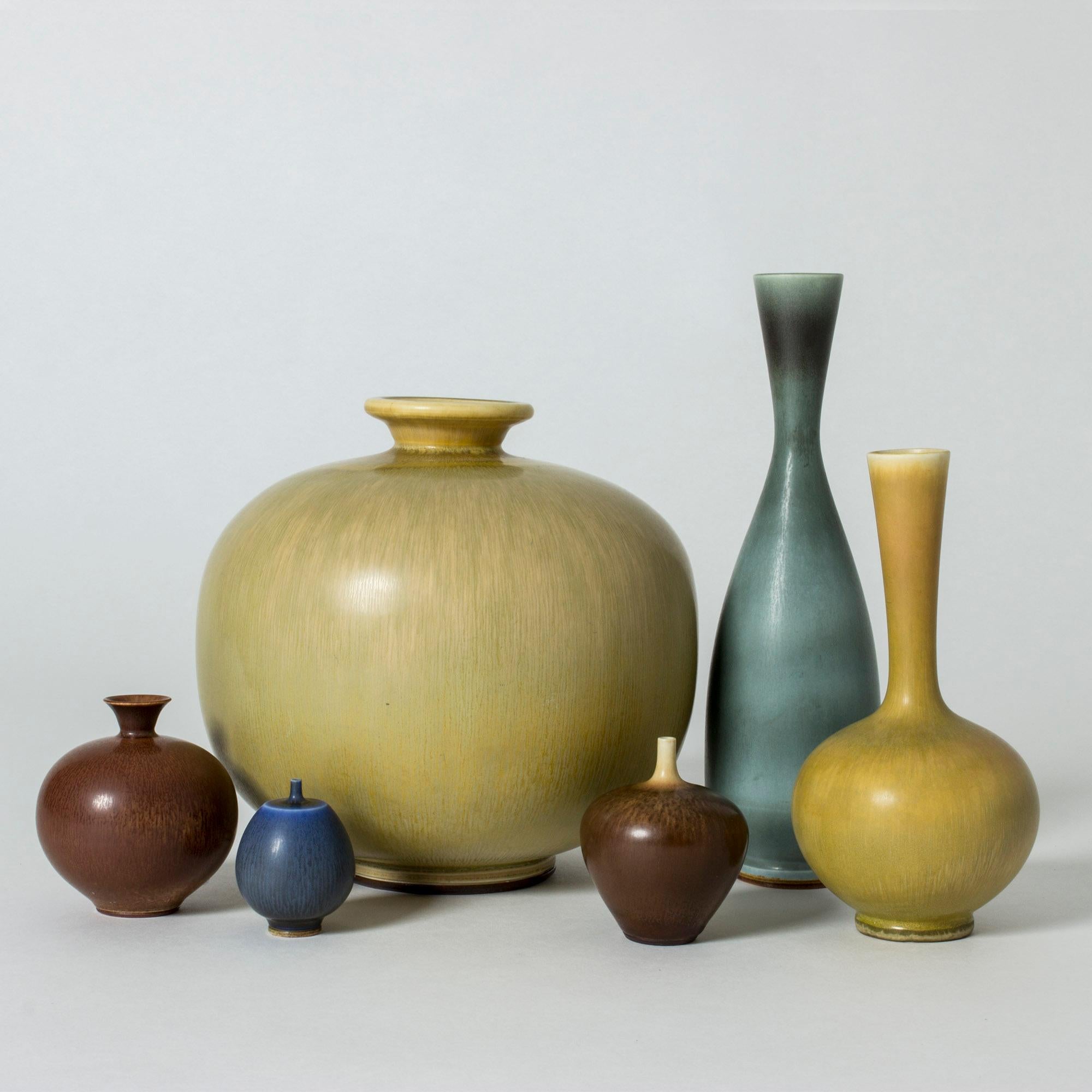 Yellow Stoneware Vase by Berndt Friberg 3