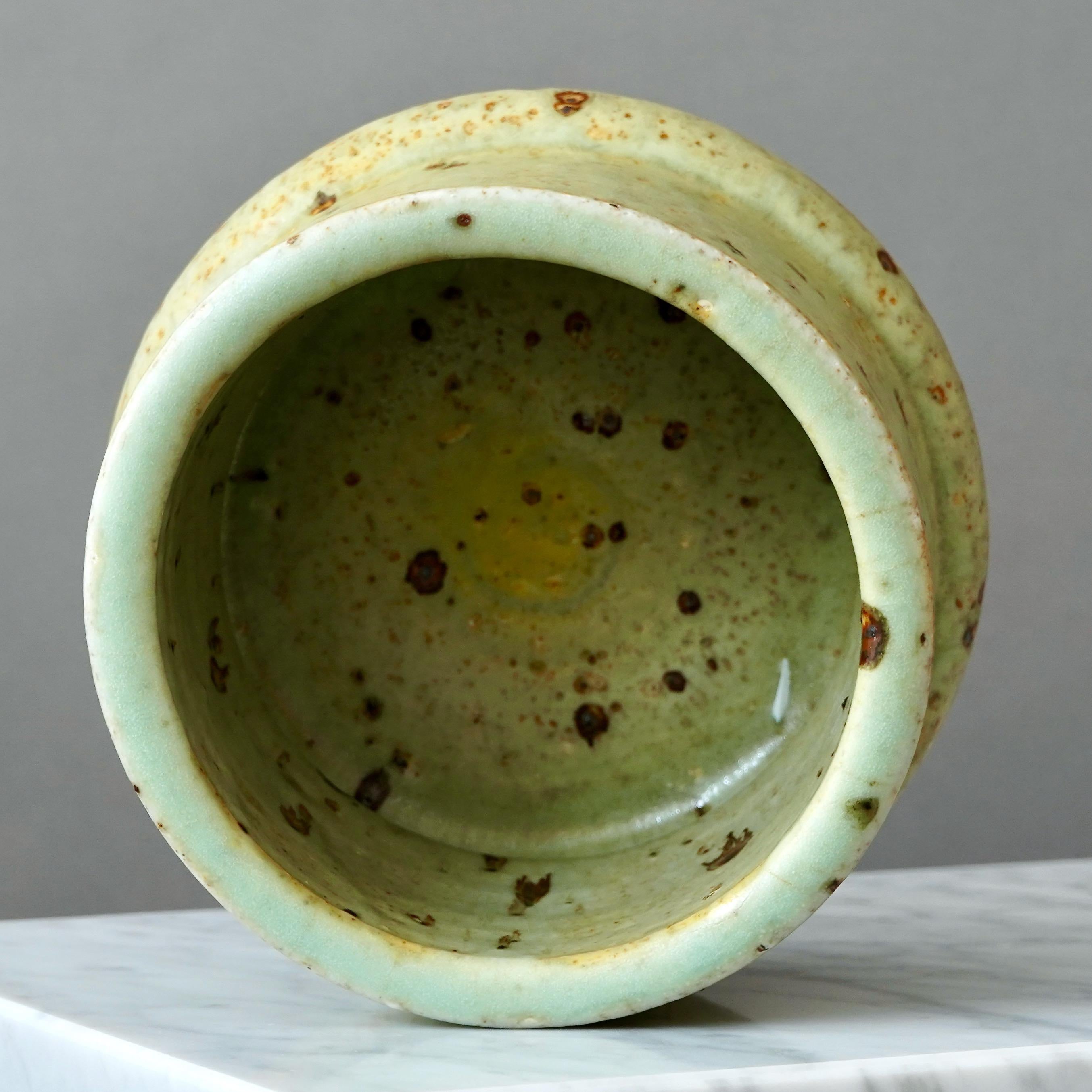 Ceramica Vaso in gres giallo di Marianne Westman per Rorstrand, Svezia, anni '60 in vendita