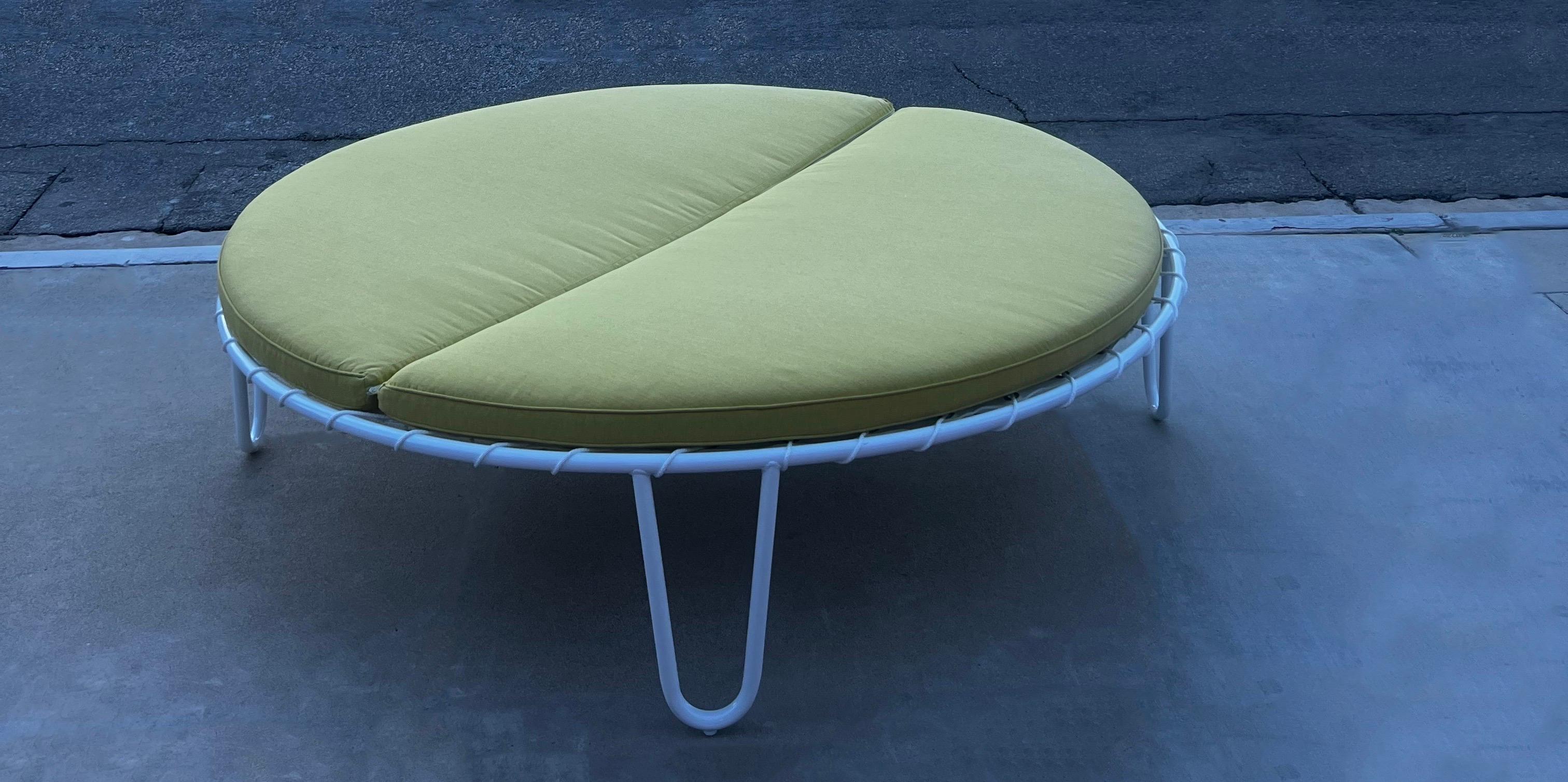 Hand-Crafted Yellow Sunbrella Round Sun Chaise by Brown Jordan 