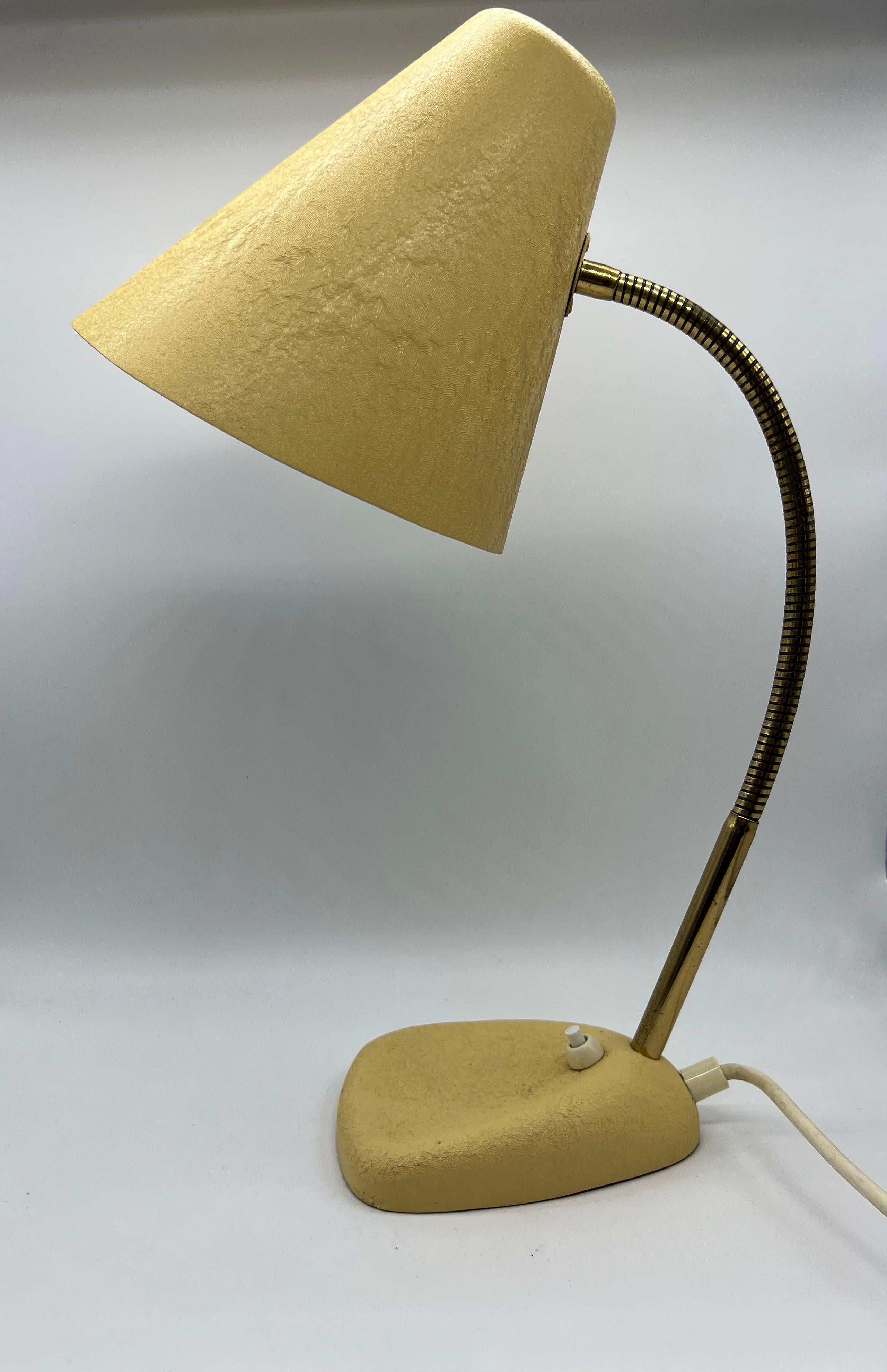 Yellow Table Lamp with Shrink Varnish and Movable Shade, Mid-20th Century For Sale 3