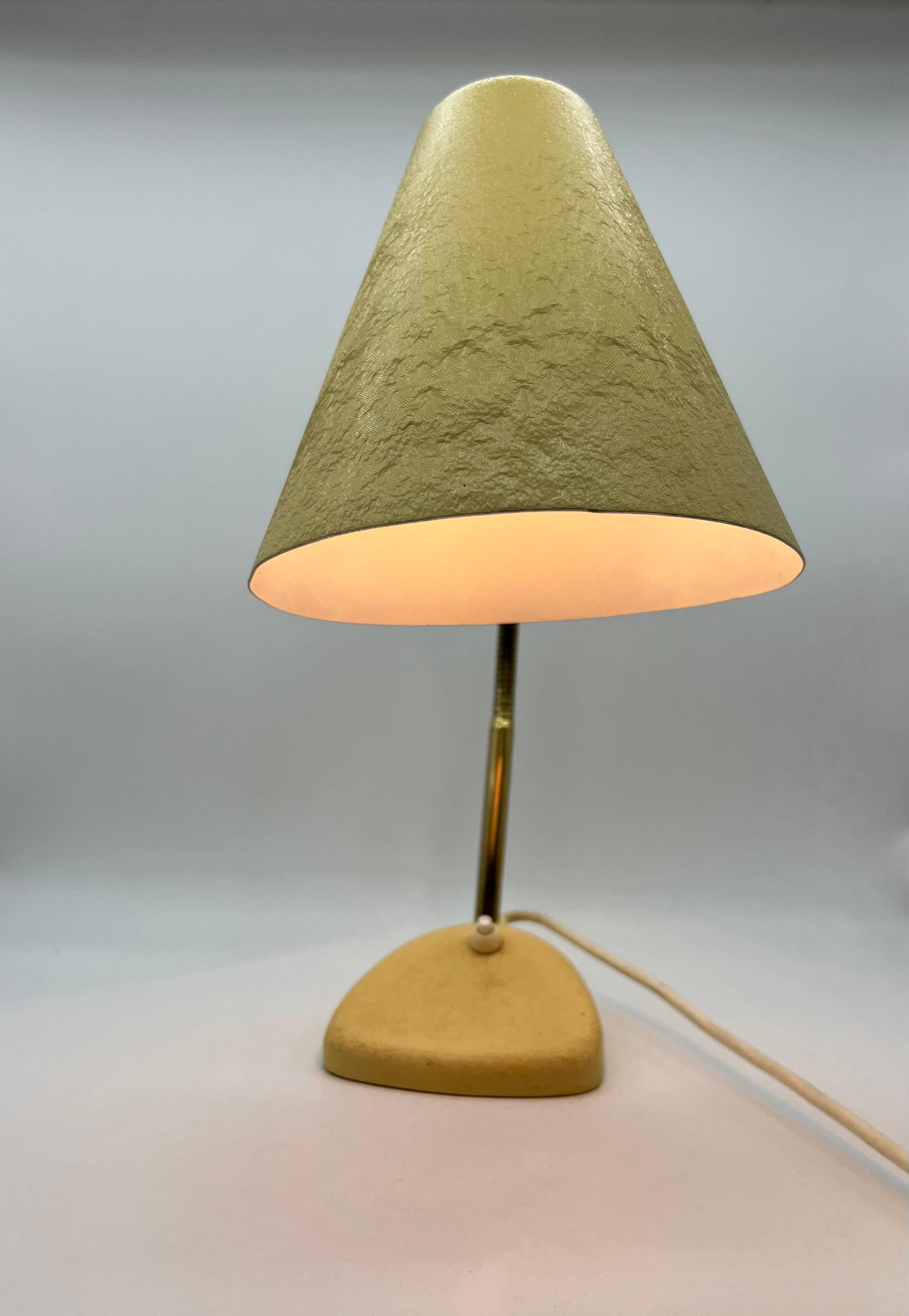 Yellow Table Lamp with Shrink Varnish and Movable Shade, Mid-20th Century For Sale 4