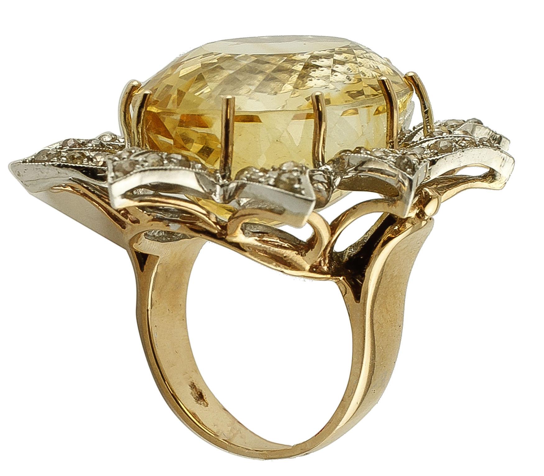 Yellow Topaz, Diamonds, 9 Karat Rose Gold and Silver Flower Ring In Excellent Condition In Marcianise, Marcianise (CE)