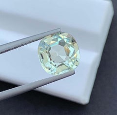 Gema Turmalina Amarilla: Piedra Natural de Octubre, África (3.18 CT)