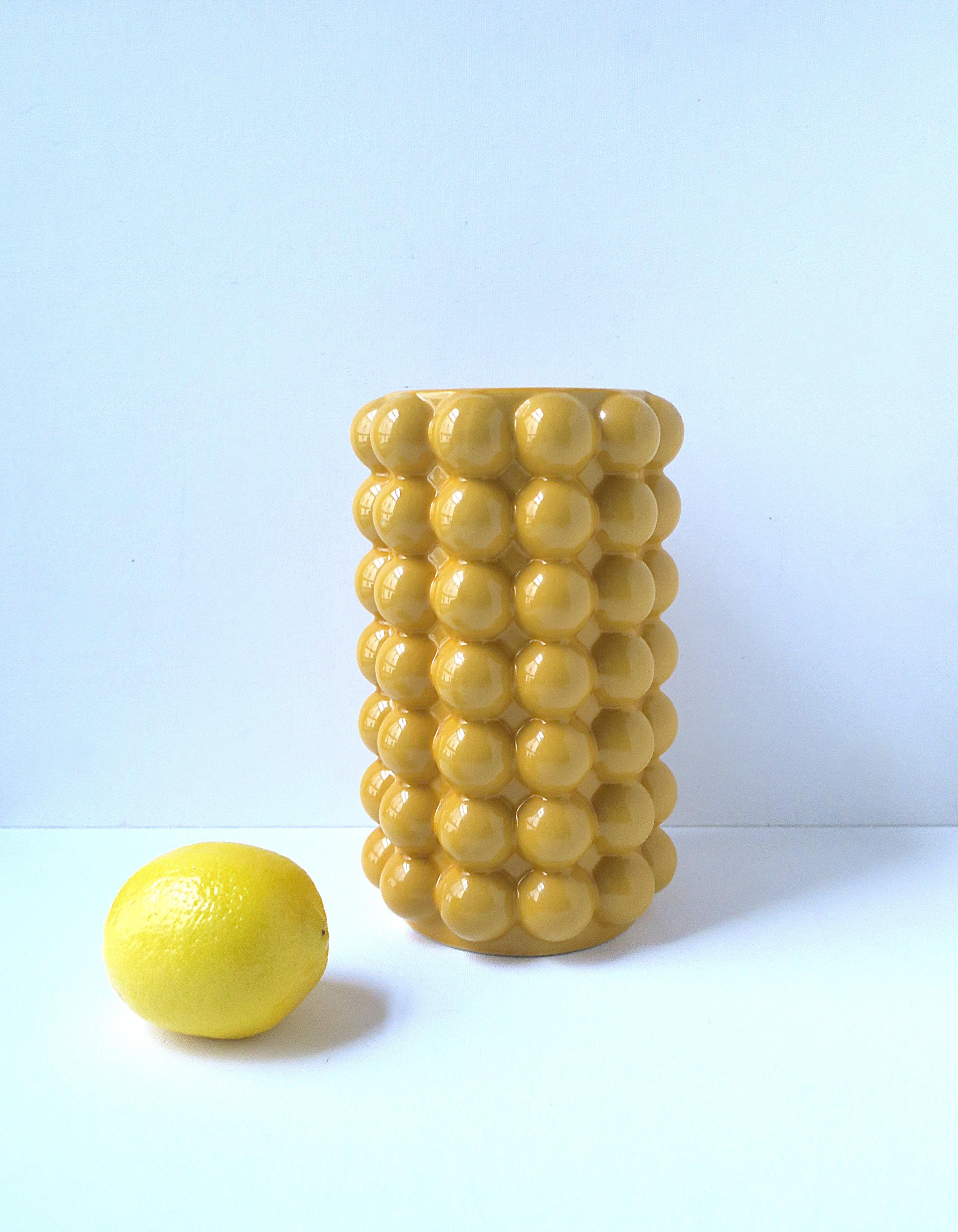 Art déco Vase jaune Sphère de boules design moderne déco en vente