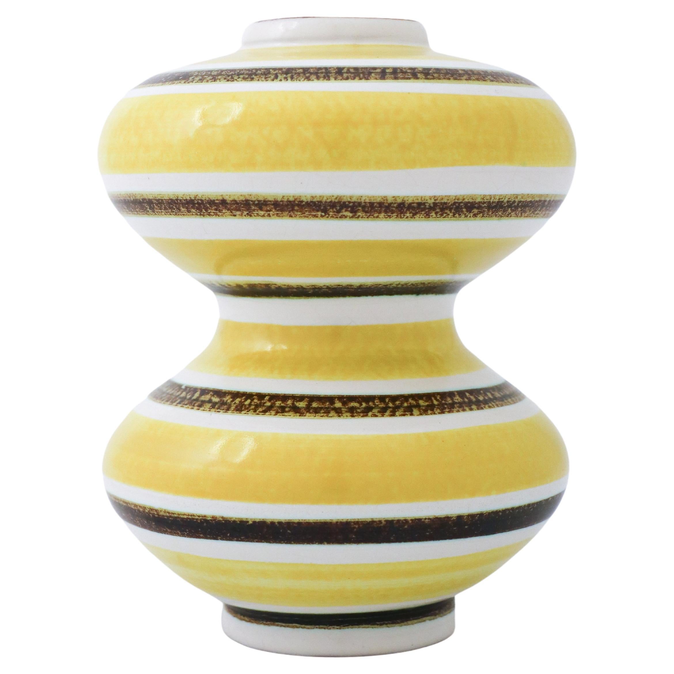 Yellow Vase Faience, Stig Lindberg, Gustavsbergs Studio - Mid-20th Century For Sale