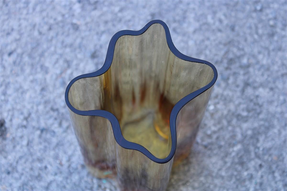 Mid-20th Century Yellow Vase Murano Glass Italian Design 1970s Mangiarotti Attributed