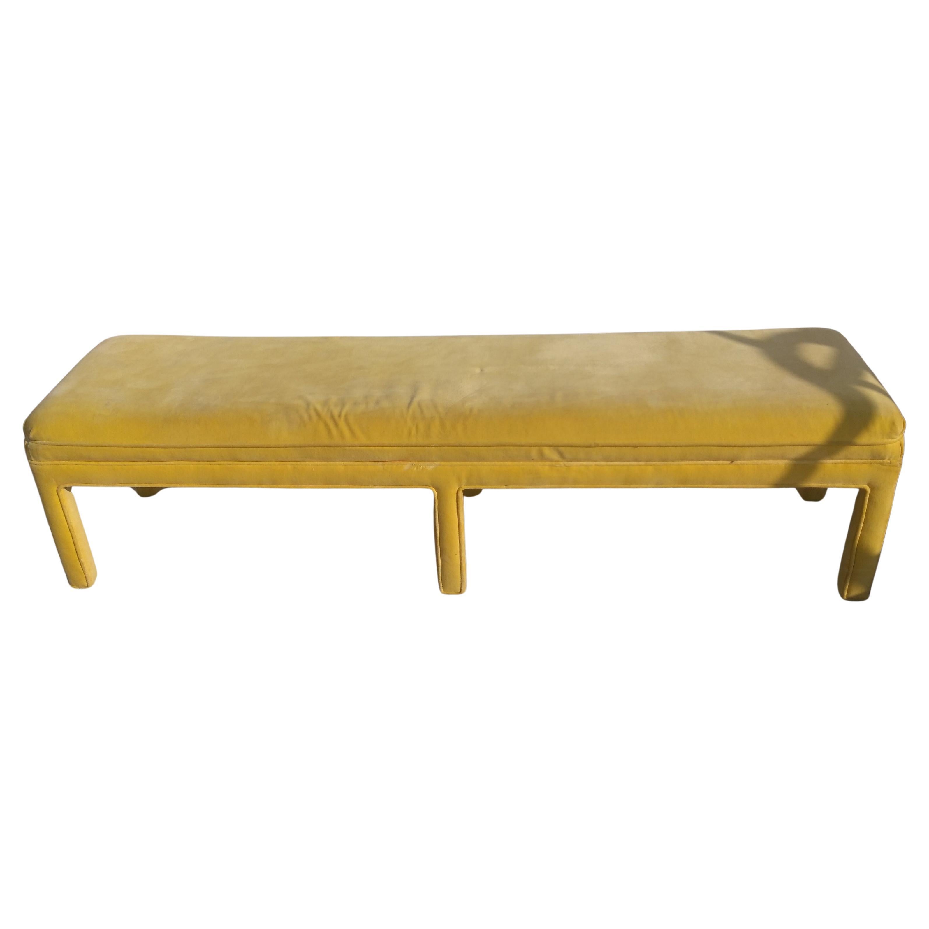 Banc de style Parsons en velours jaune en vente