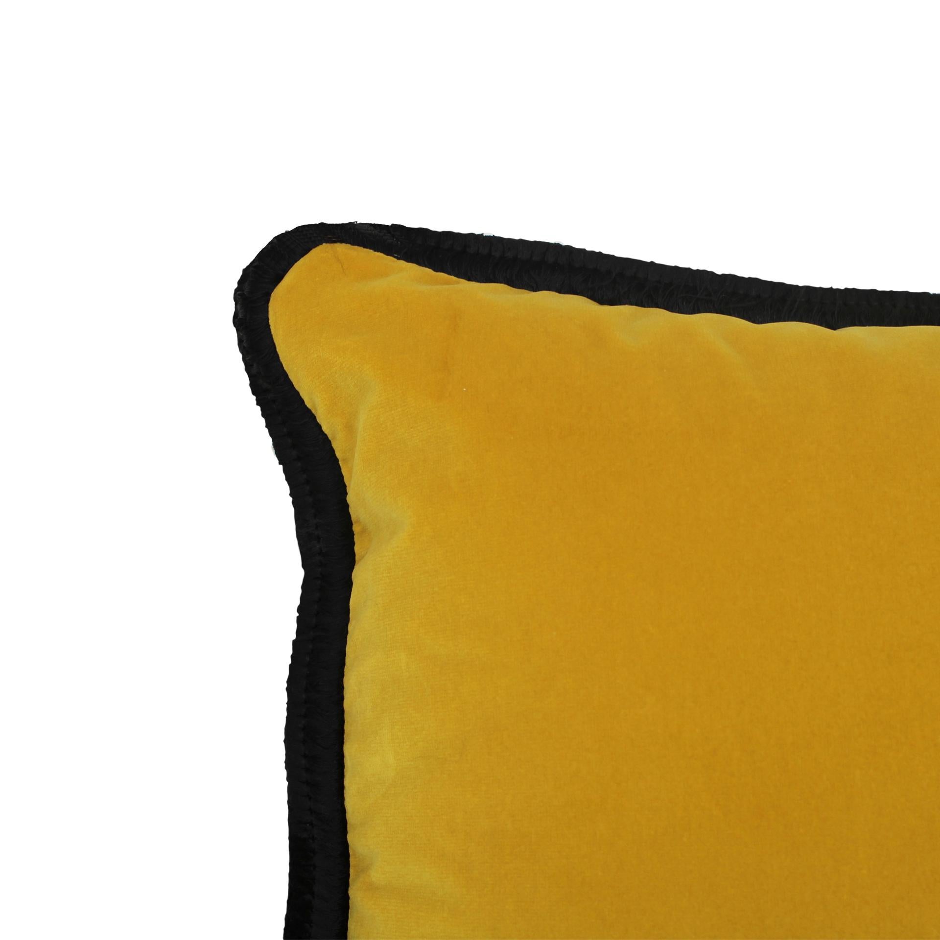 black and mustard cushions