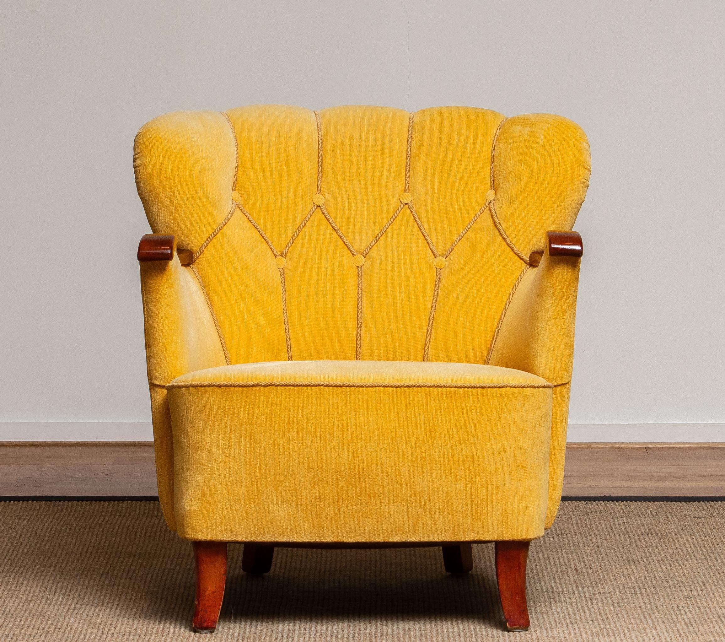 Yellow Velvet Lounge / Easy / Club Chair with Mahogany Details from Sweden, 1940 4