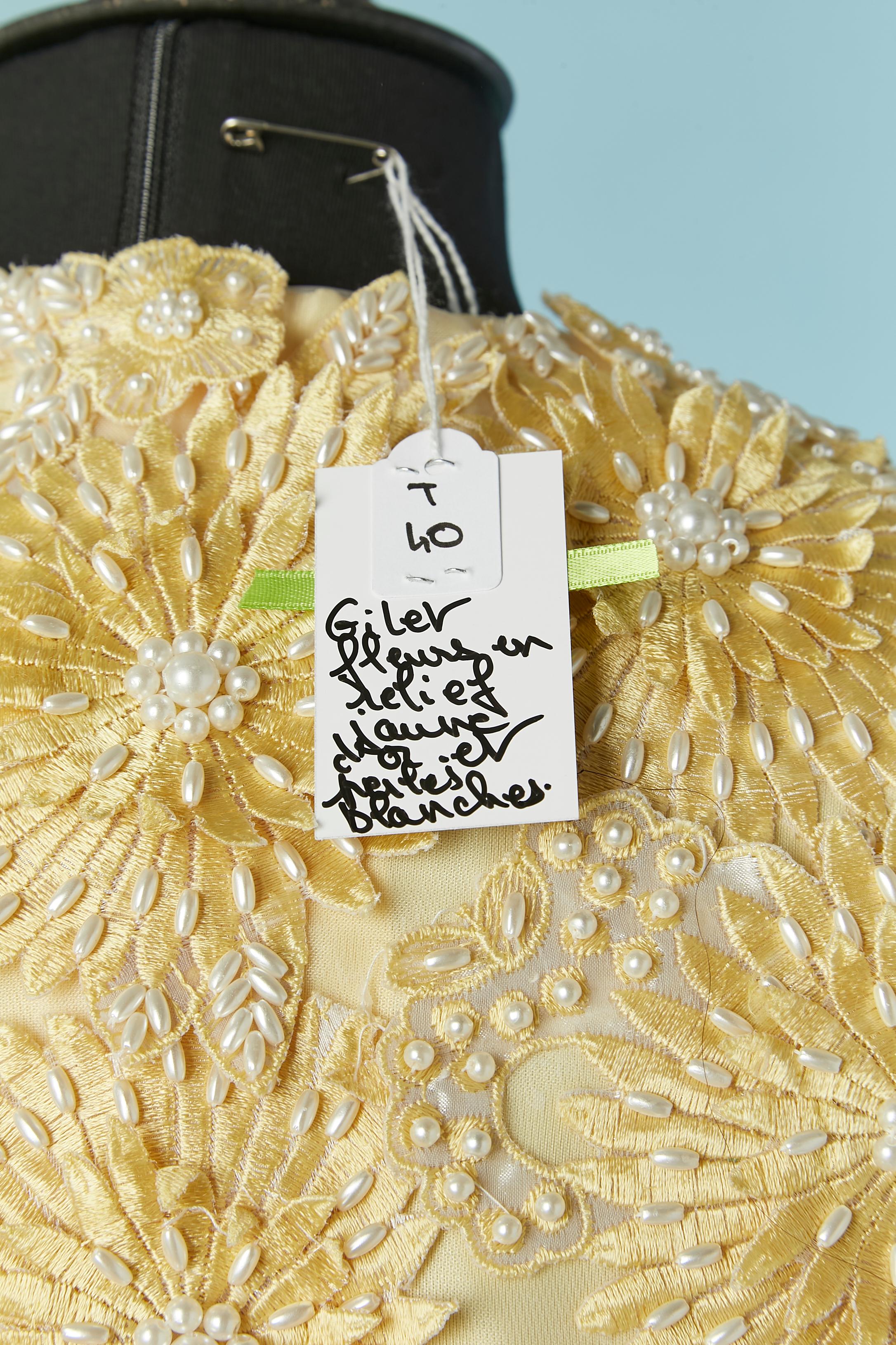 Women's Yellow vest with thread flowers appliqué and beadwork Circa 1960's For Sale