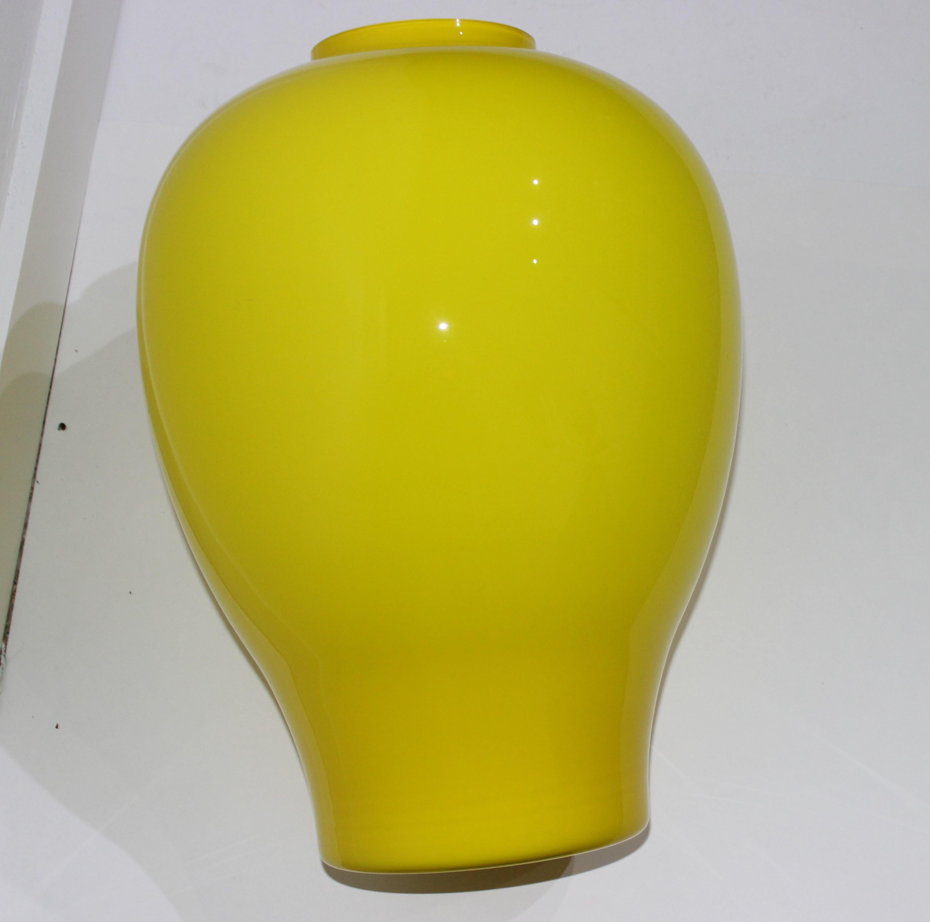 Yellow Vetri Murano Glass Vase 9