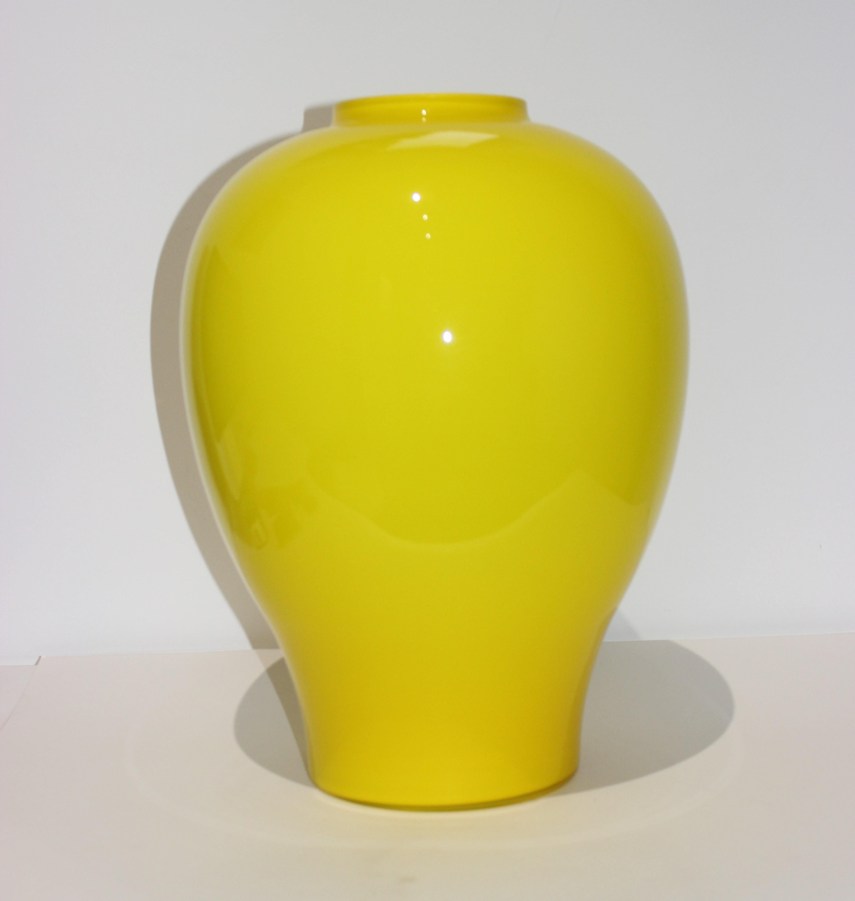 Yellow Vetri Murano Glass Vase 1
