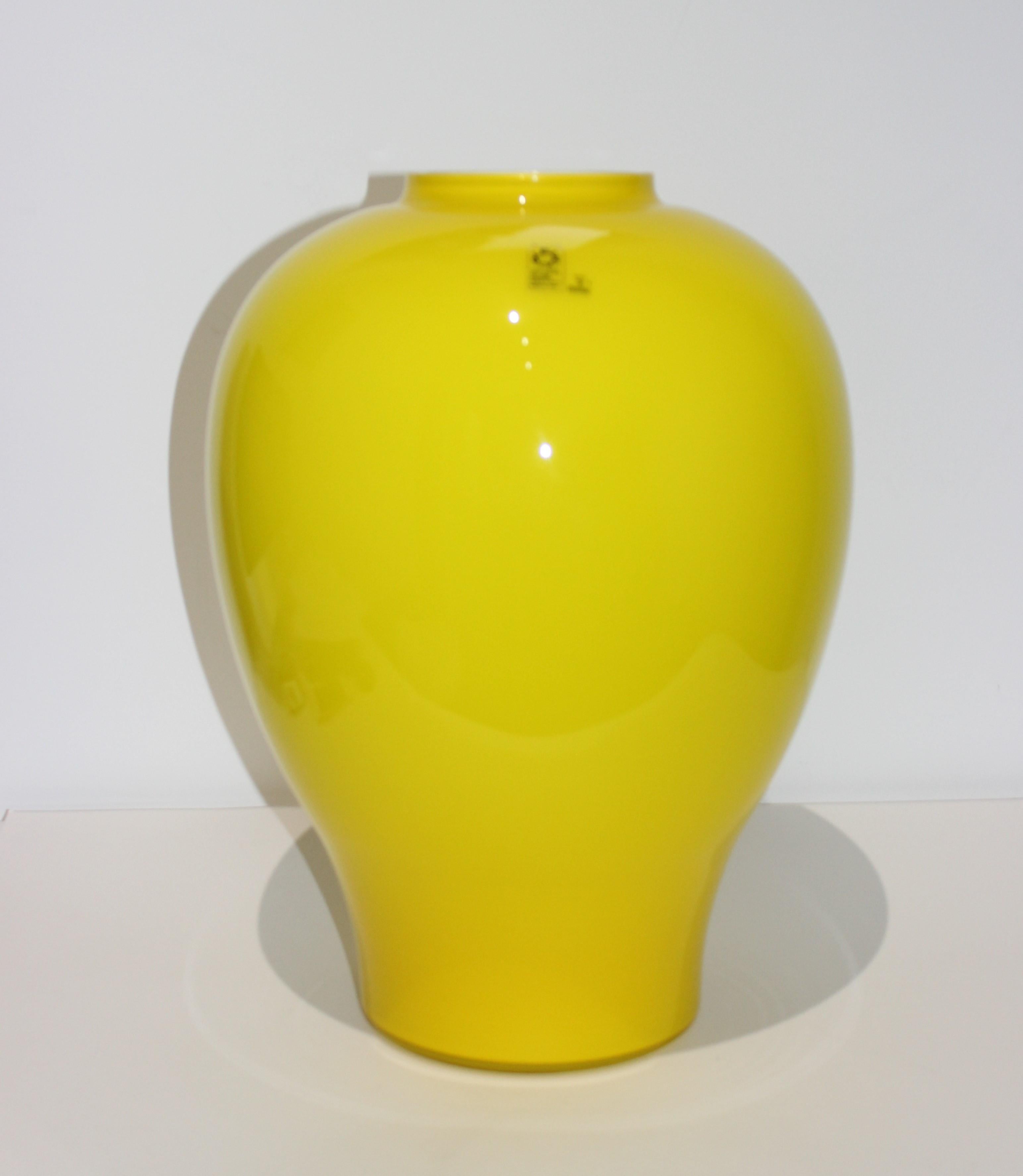 Yellow Vetri Murano Glass Vase 2