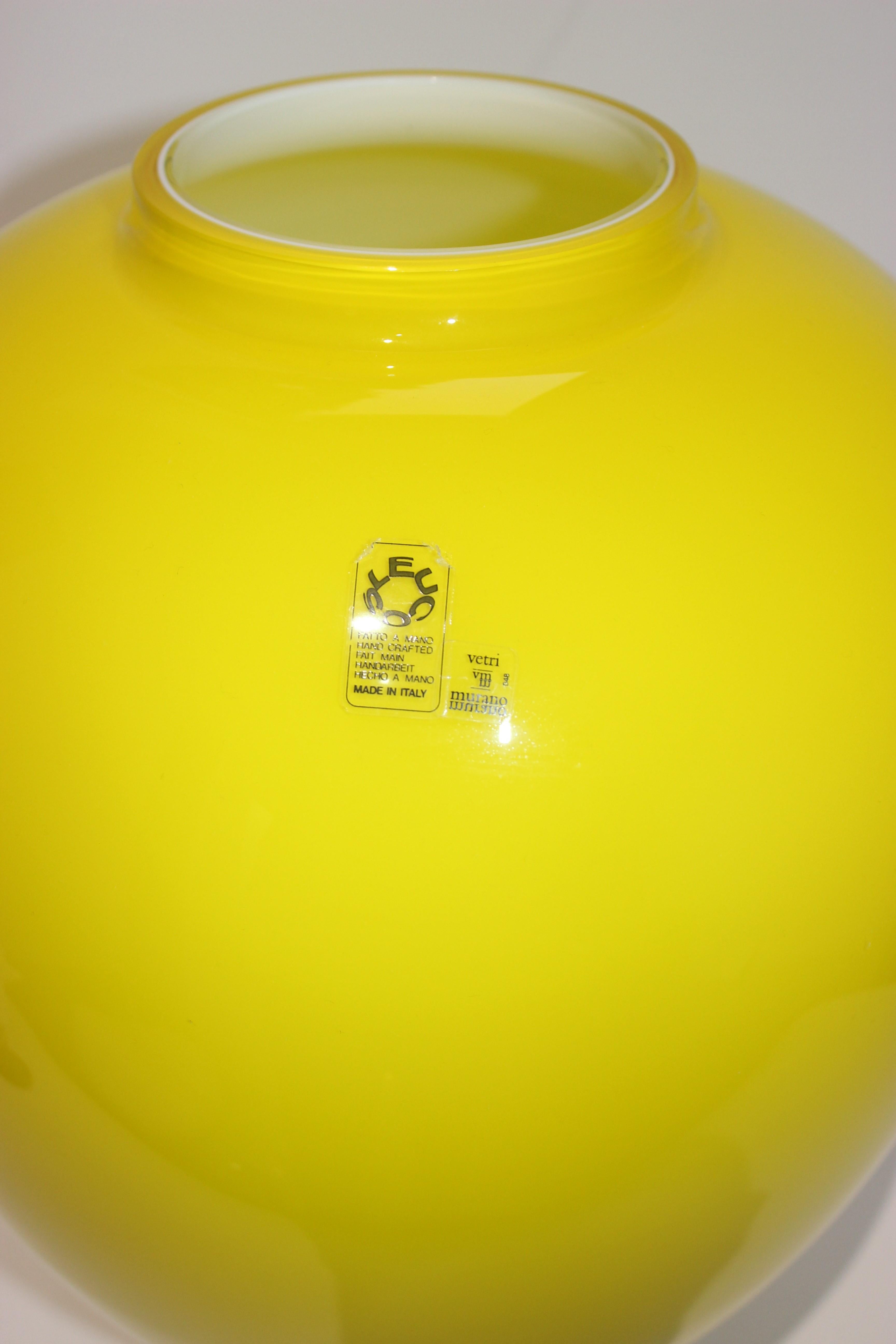Yellow Vetri Murano Glass Vase 3