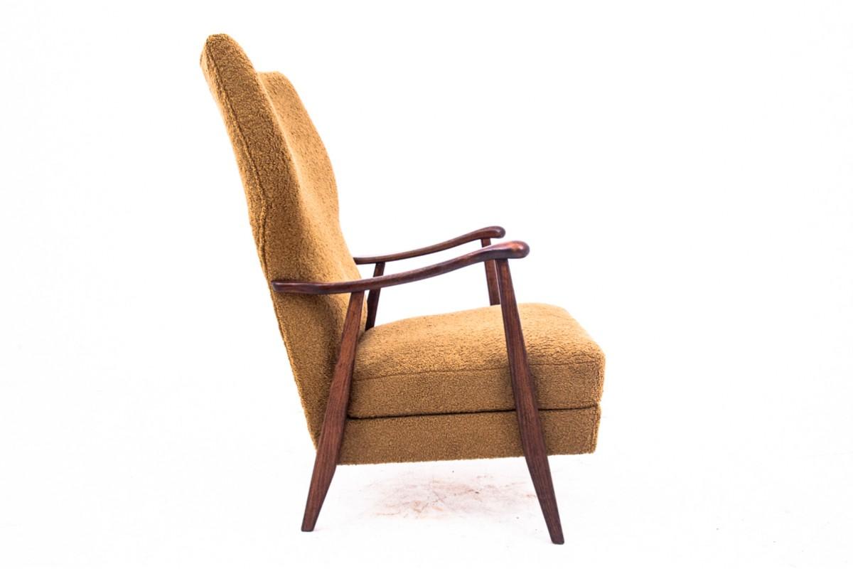 Yellow vintage armchair in bouclé fabric, Denmark, 1960s. For Sale 5