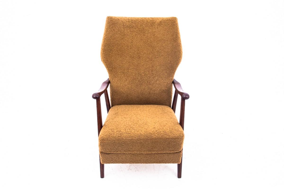Mid-Century Modern Yellow vintage armchair in bouclé fabric, Denmark, 1960s. For Sale
