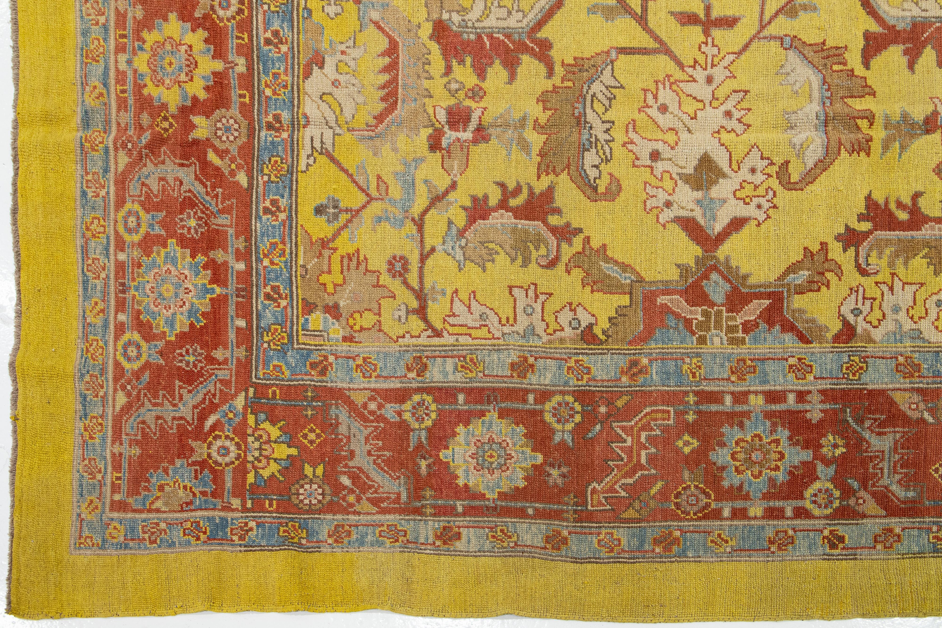 Tapis en laine tribal jaune vintage Bakshaish fait à la main en vente 3