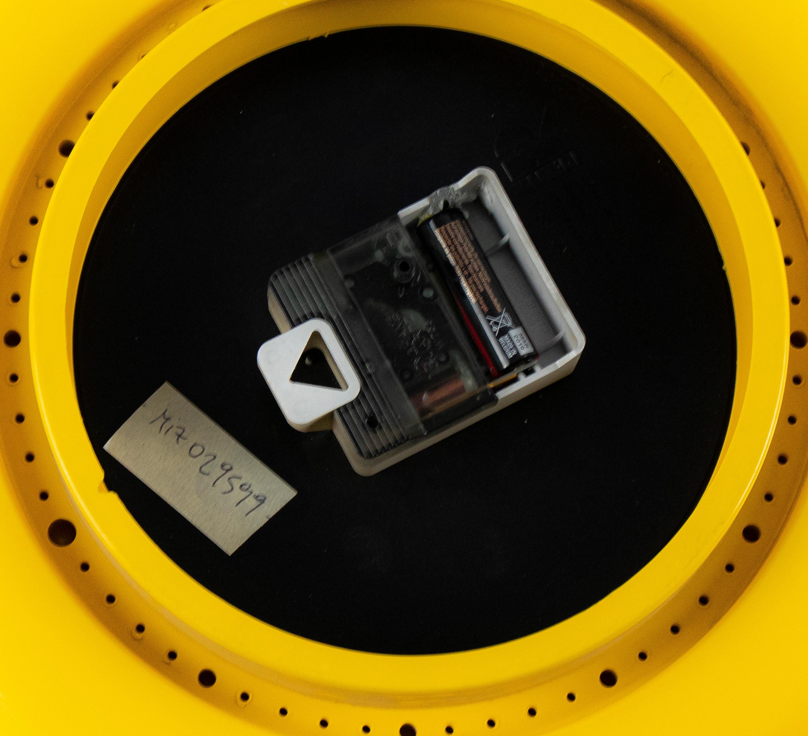 Gelbe Vintage-Uhr, 1980er-Jahre im Zustand „Gut“ im Angebot in Roma, IT