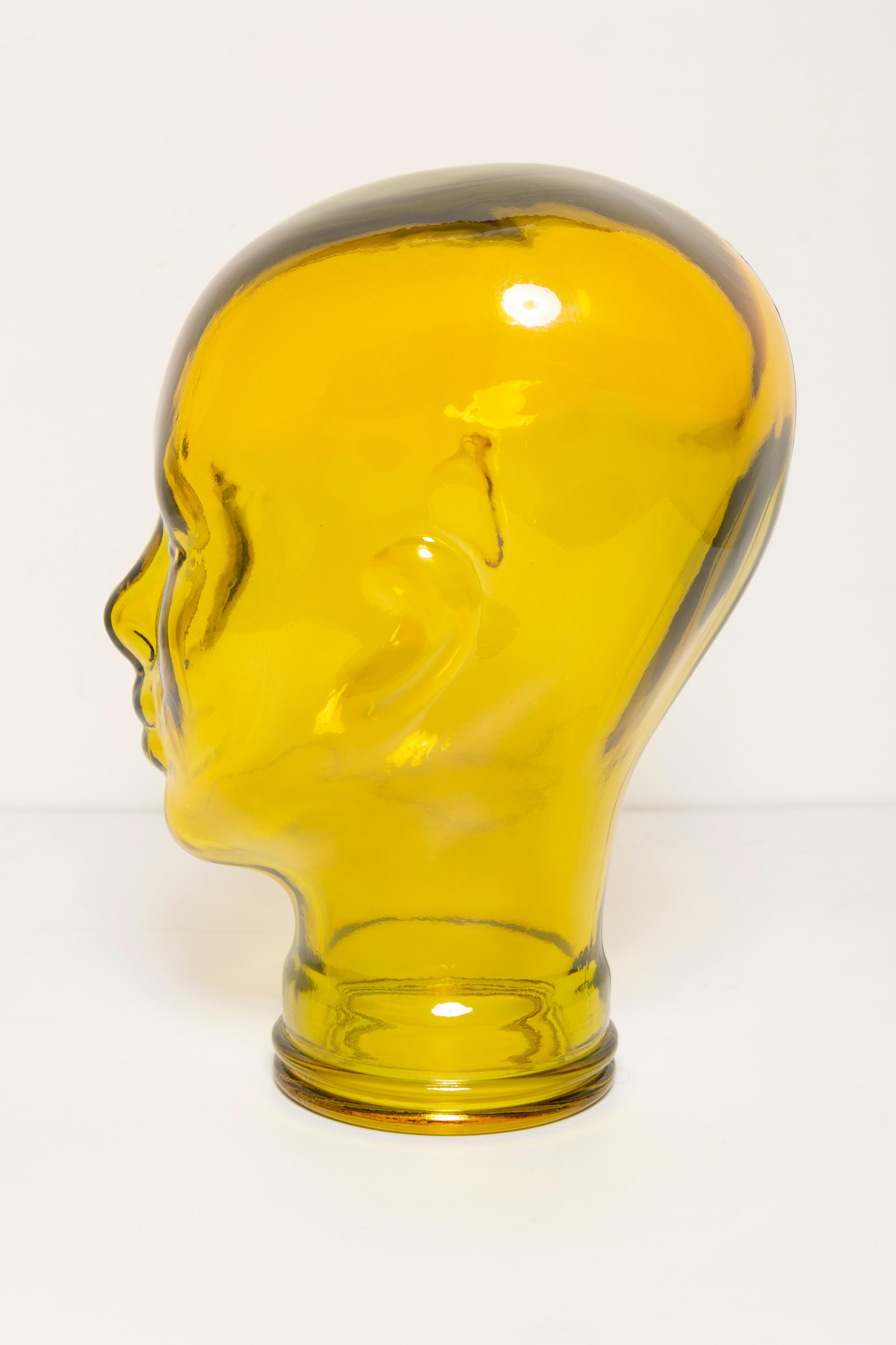Yellow Vintage Decorative Mannequin Glass Head Sculpture, 1970s, Germany For Sale 5