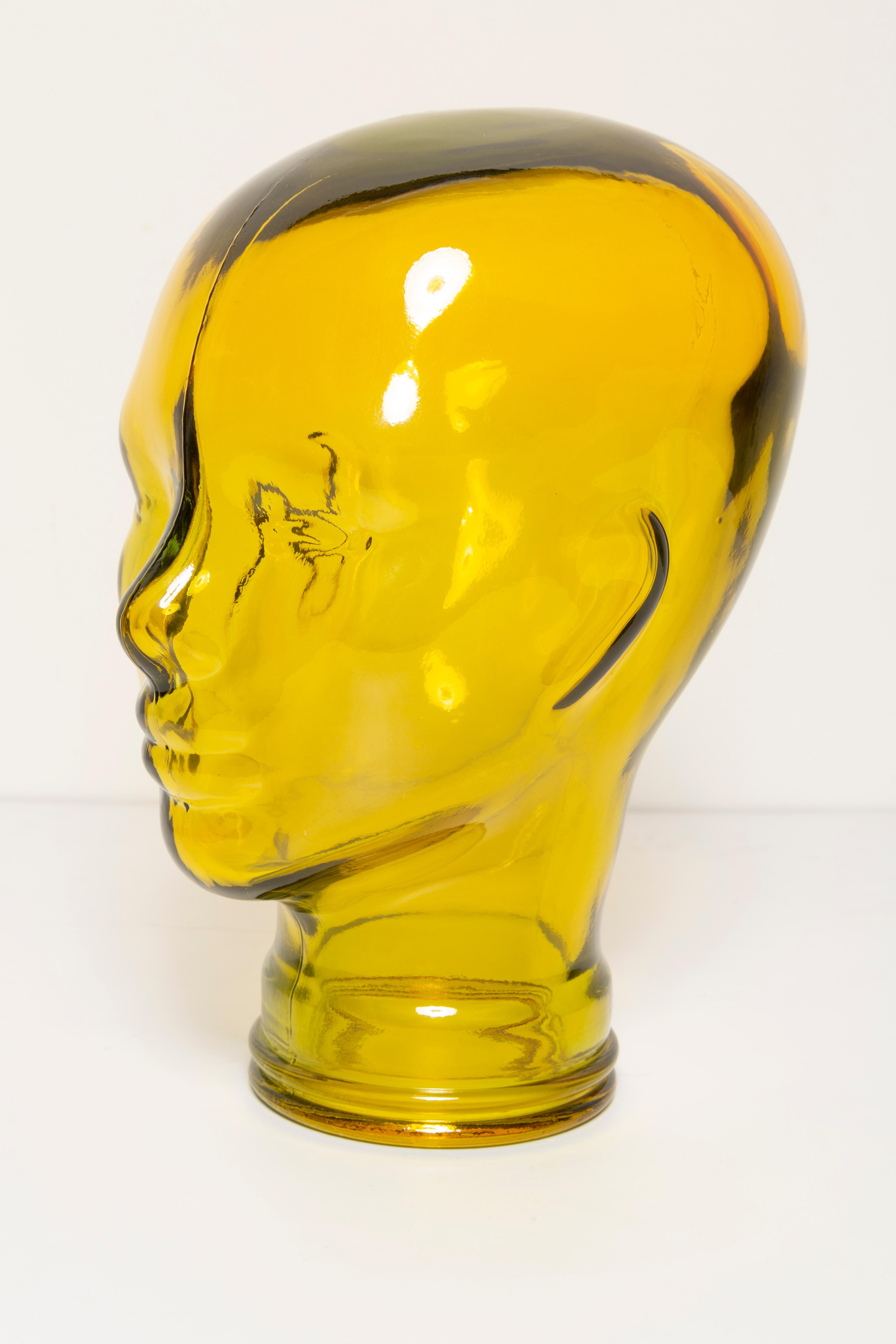 Yellow Vintage Decorative Mannequin Glass Head Sculpture, 1970s, Germany For Sale 7