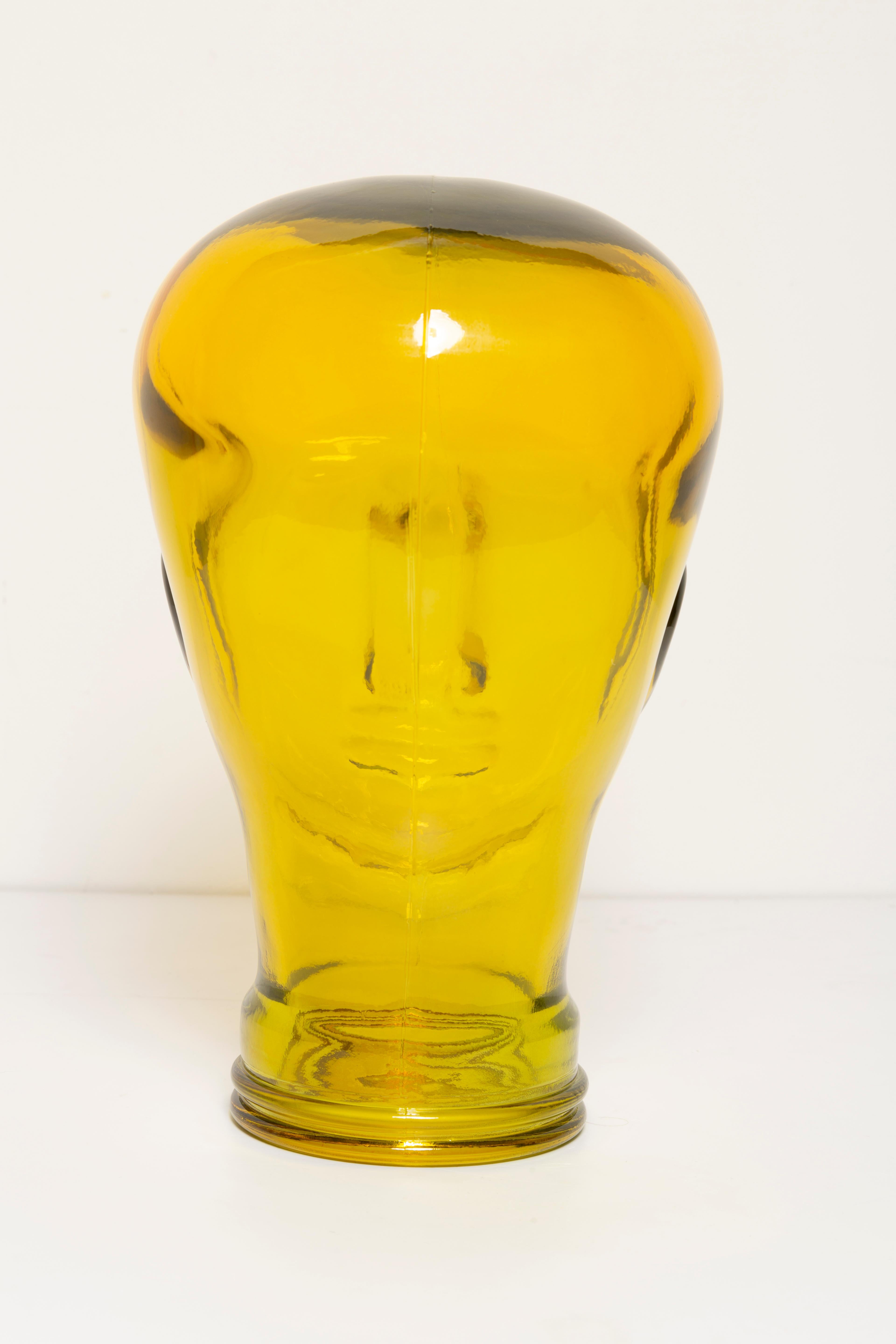 Yellow Vintage Decorative Mannequin Glass Head Sculpture, 1970s, Germany For Sale 3