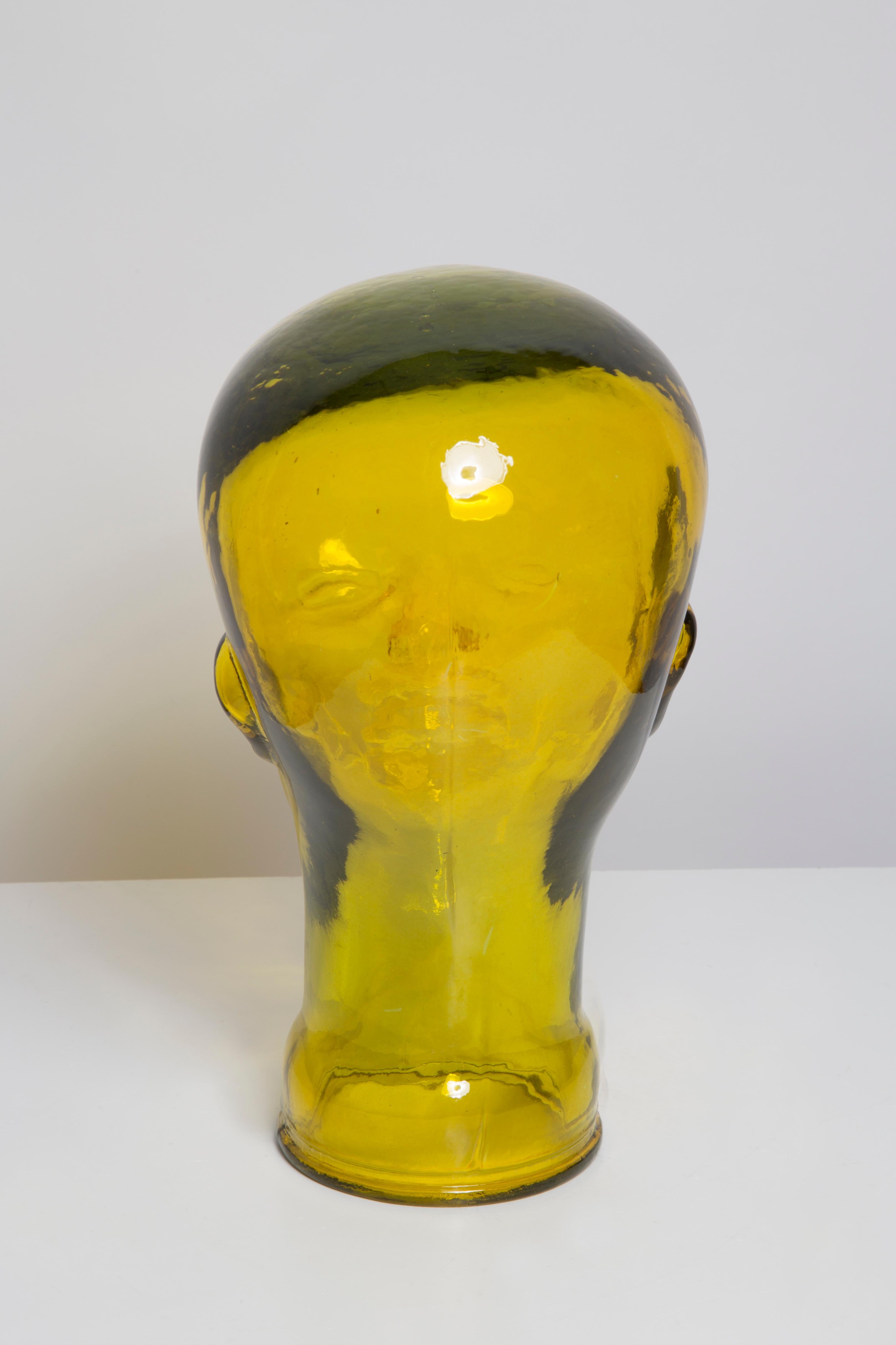 Yellow Vintage Decorative Mannequin Glass Head Sculpture, 1970s, Germany For Sale 4