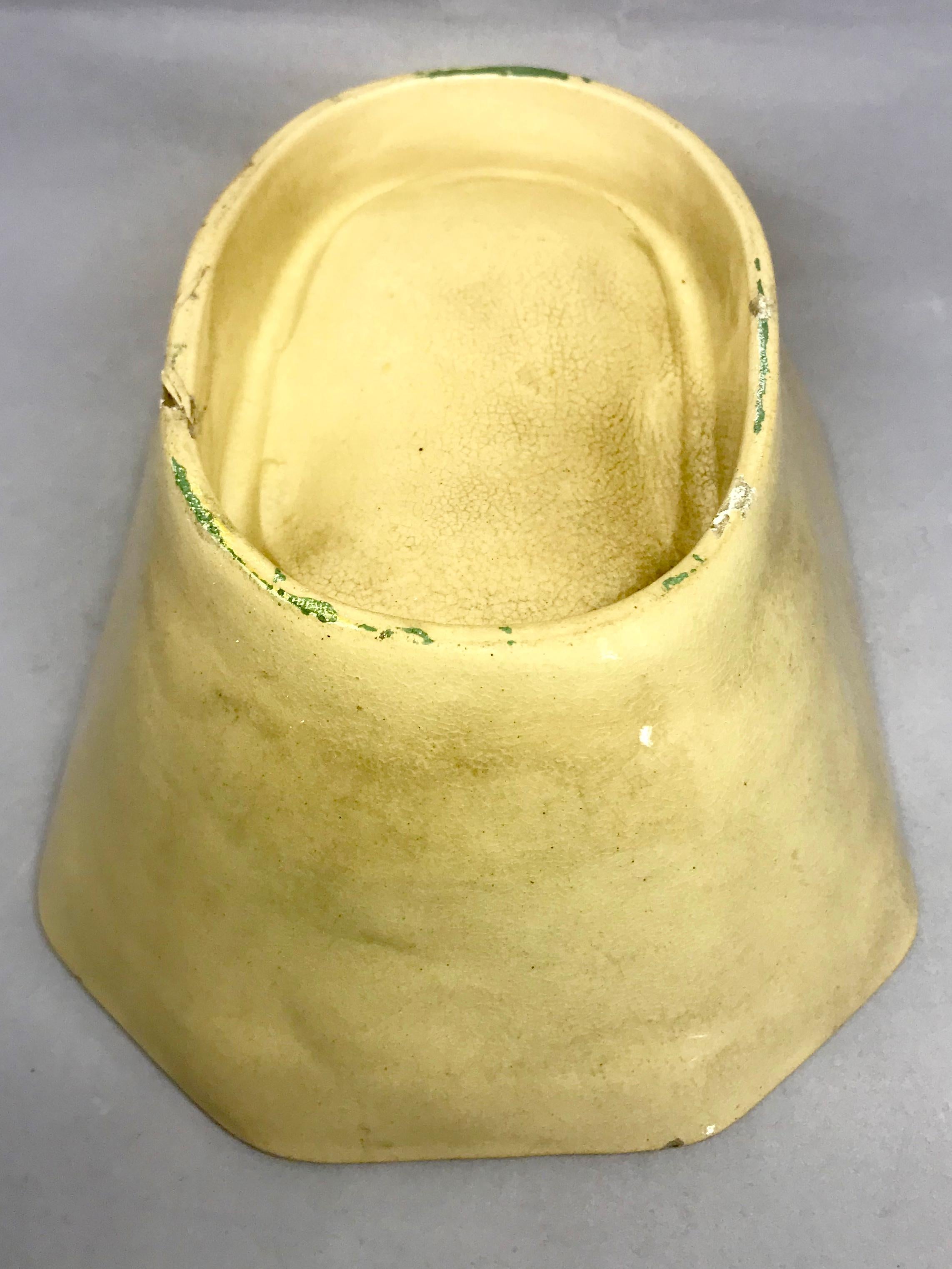 Yellow Ware Wheat Sheaves Jelly Pudding Mould 1