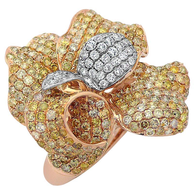 Anillo de oro rosa blanco de 18 quilates con pavé de diamantes amarillos y blancos Flor de Lilly Floral