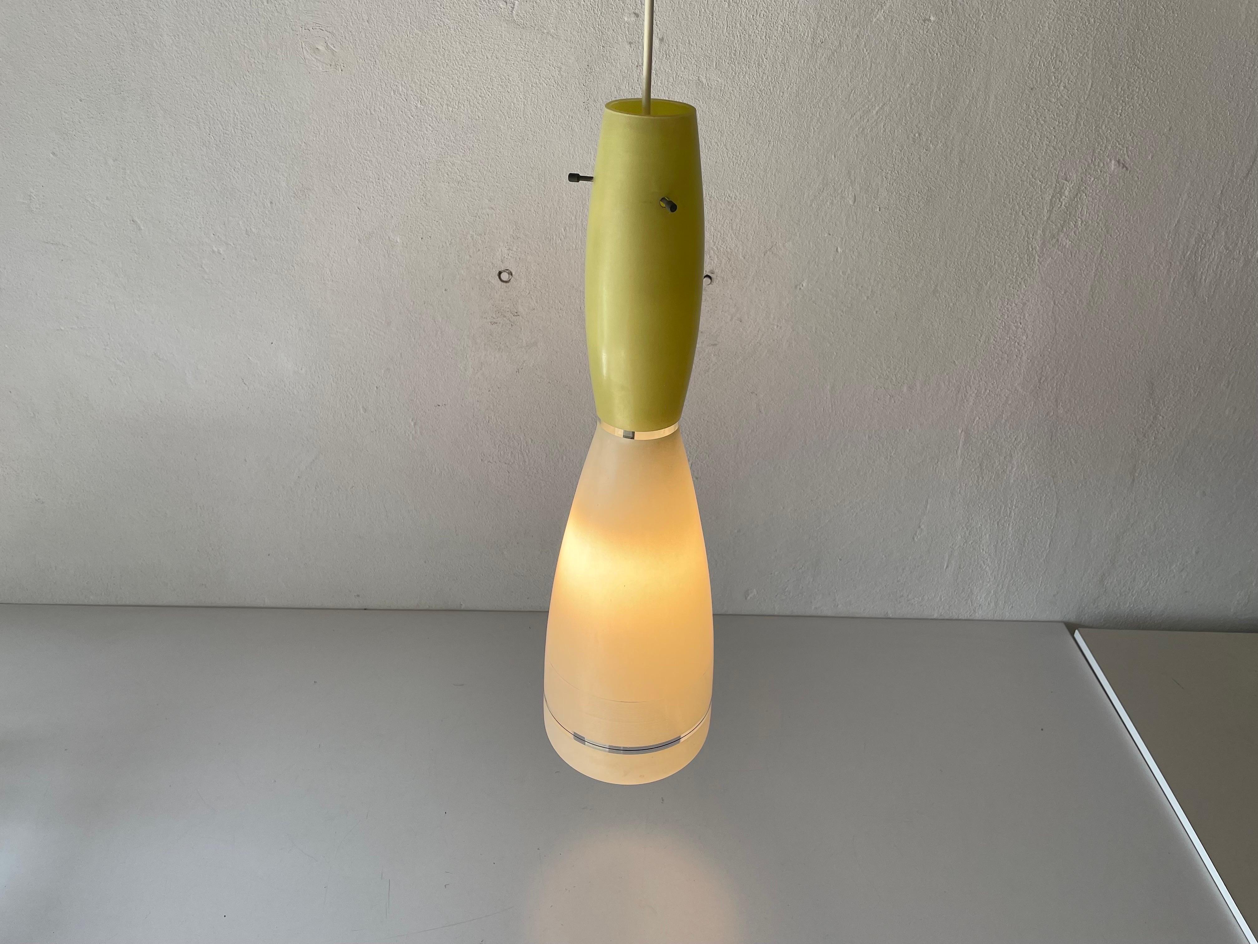 Yellow & White Glass Large Pendant Lamp, in Style of Vistosi, 1960s, Italy For Sale 3