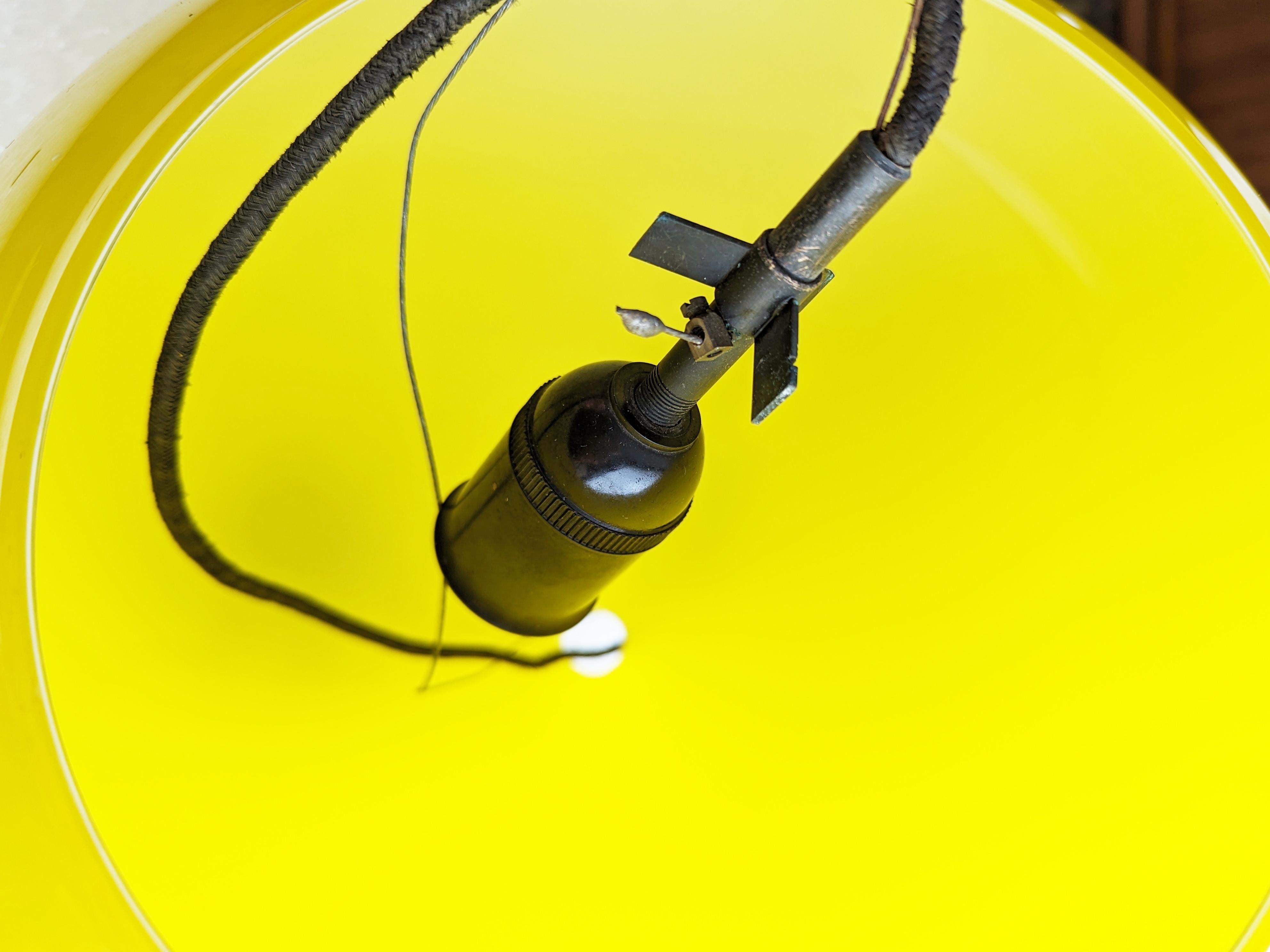 Italian Yellow & White Murano Glass Pendant Lamp by A. Pianon for Vistosi, 1960s For Sale