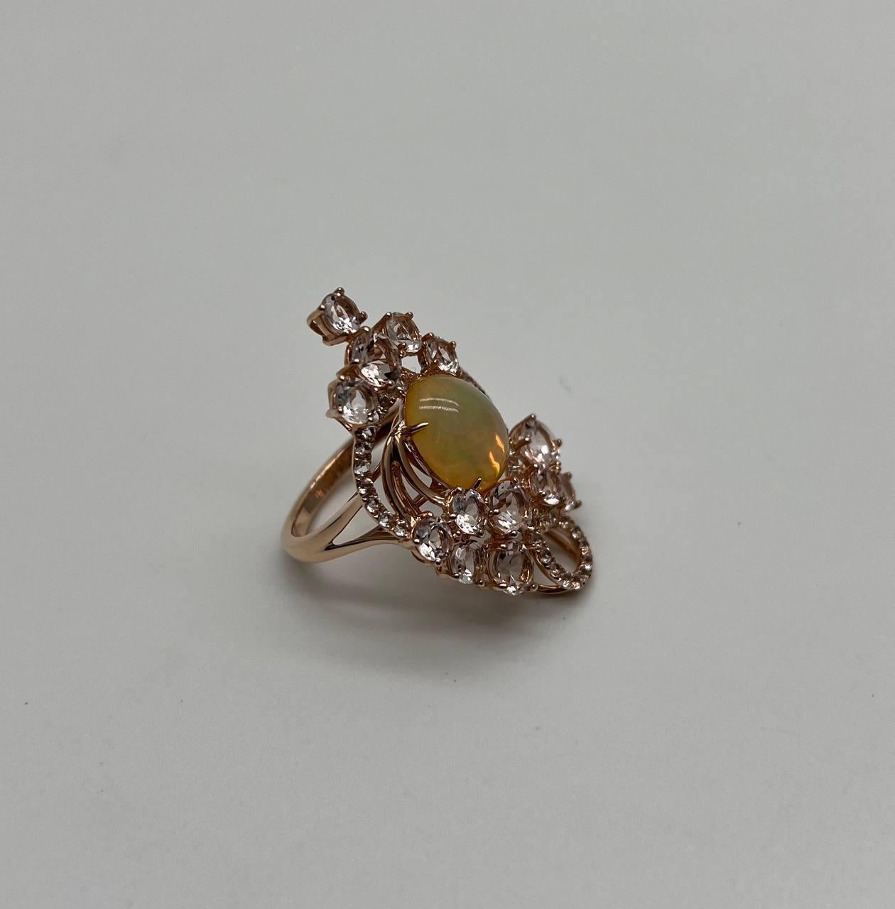 Opalo Blanco Amarillo Morganitas Diamantes Blancos Anillo de Oro Rosa de 14K en venta 7