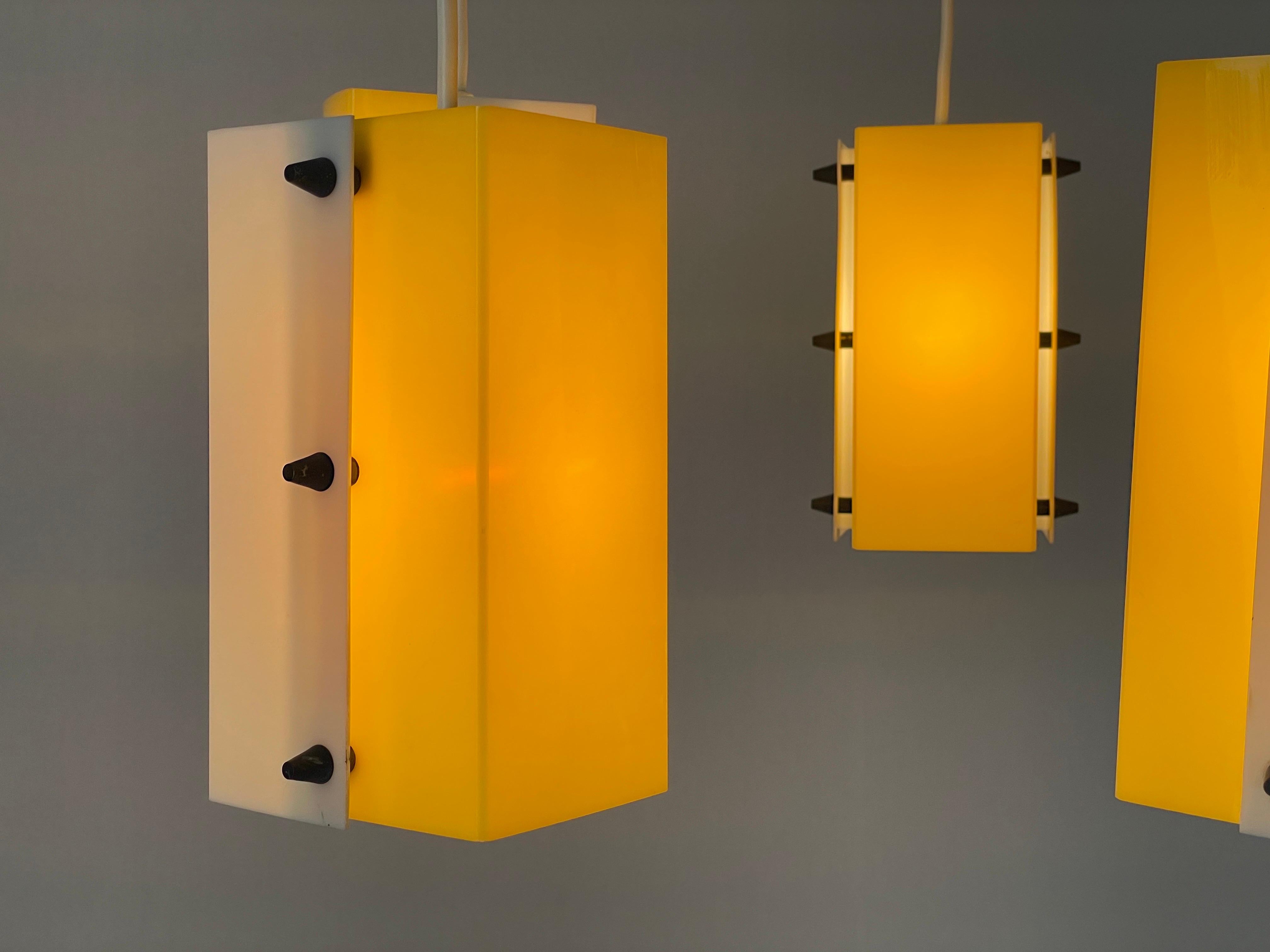 Yellow-White Plexiglass 5-shade Chandelier by Schmelzer Leuchten, 1950s, Germany For Sale 8