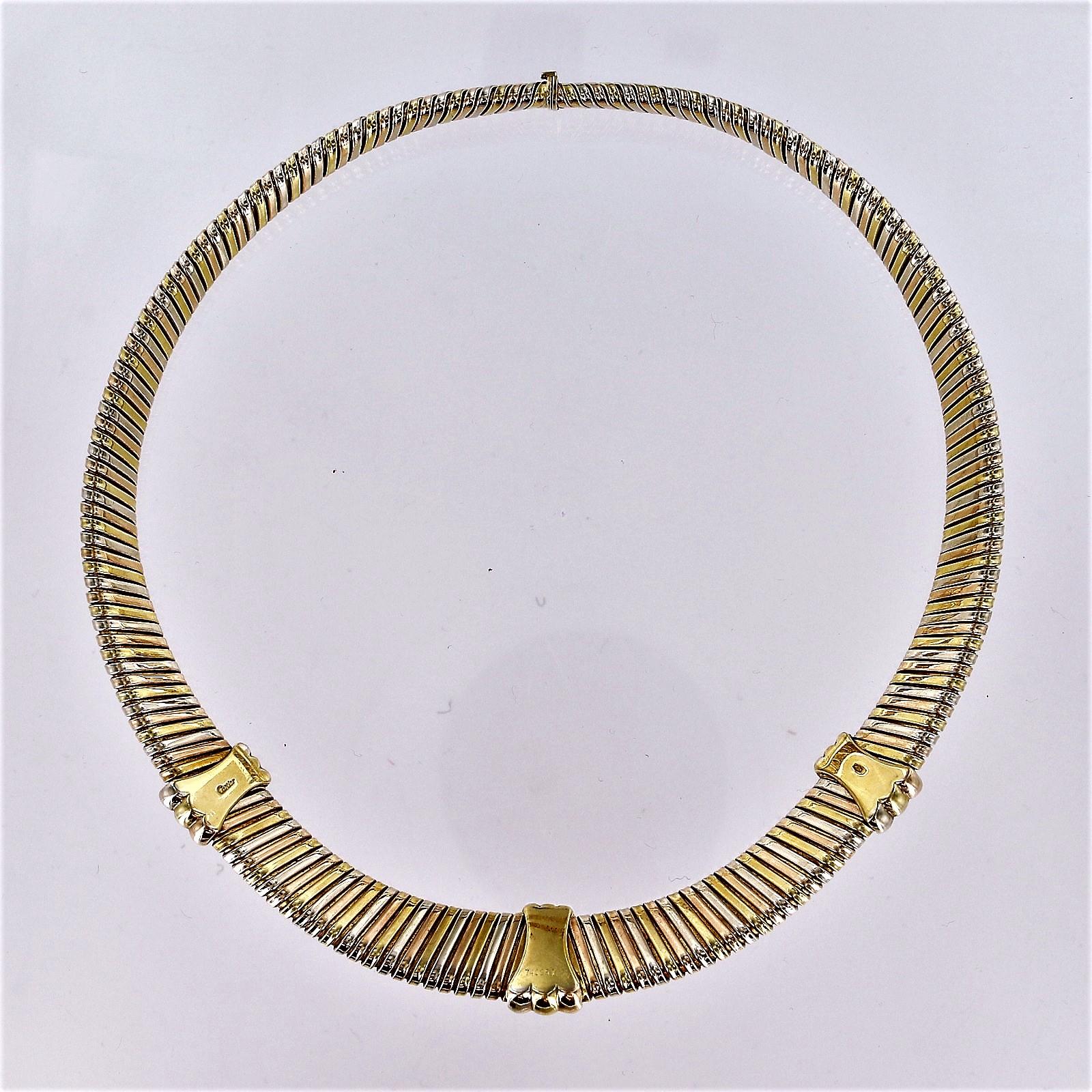 Women's Yellow, White, Rose Gold Tubogas Cartier Trinity Necklace For Sale