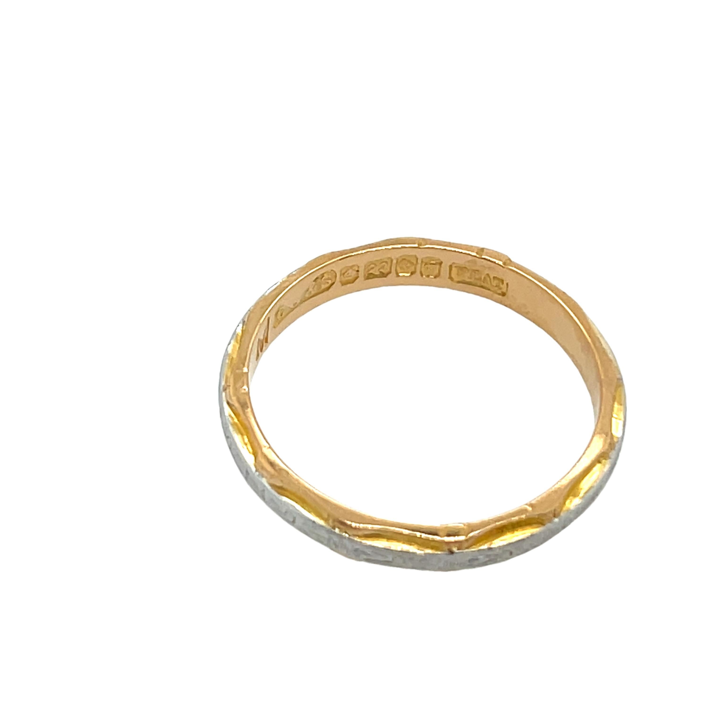 Fede nuziale da 22 ct con inserto in platino In condizioni ottime in vendita a London, GB
