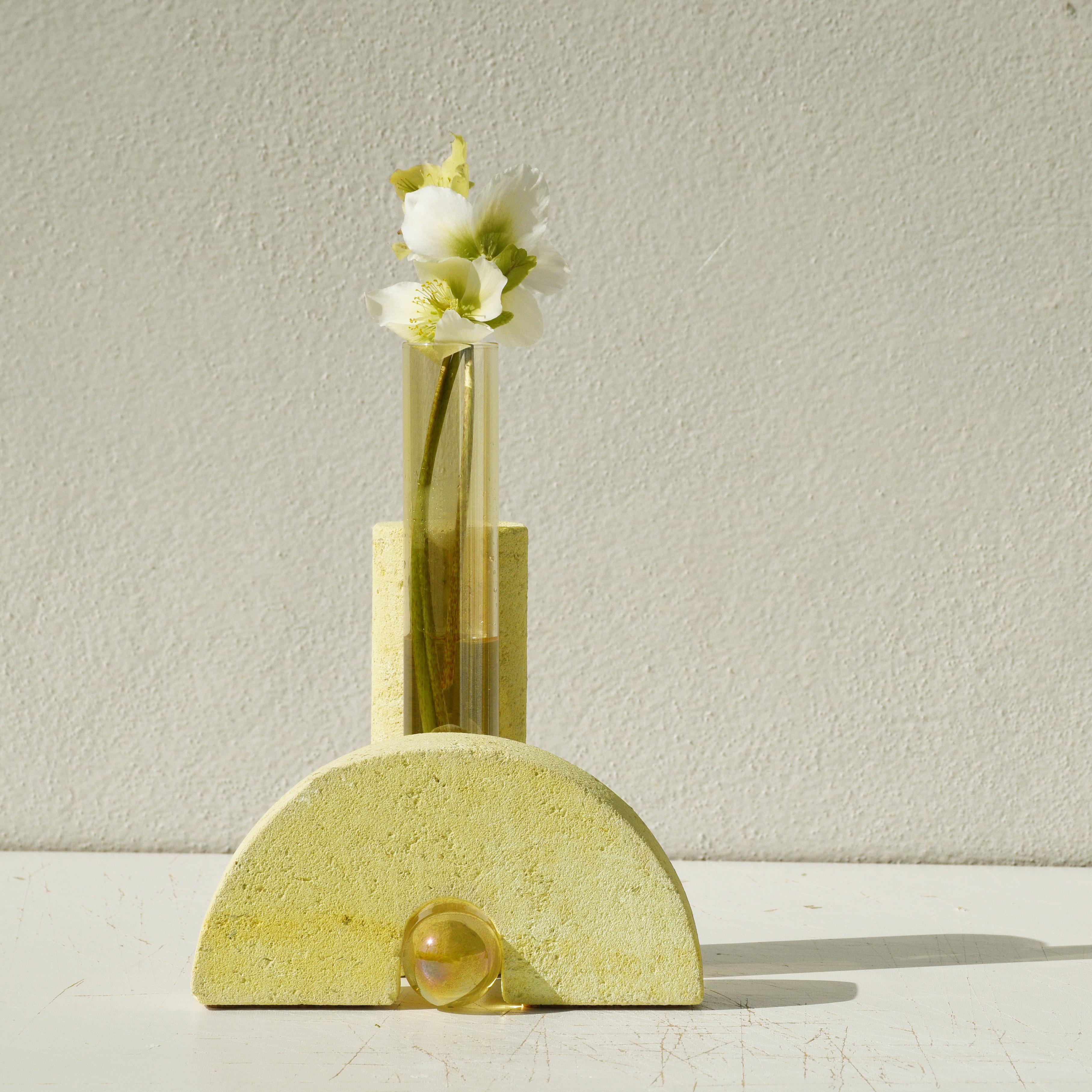 Yellow-Yellow Cochlea Della Metamorfosi 1 Soils Edition Vase by Coki Barbieri In New Condition For Sale In Geneve, CH
