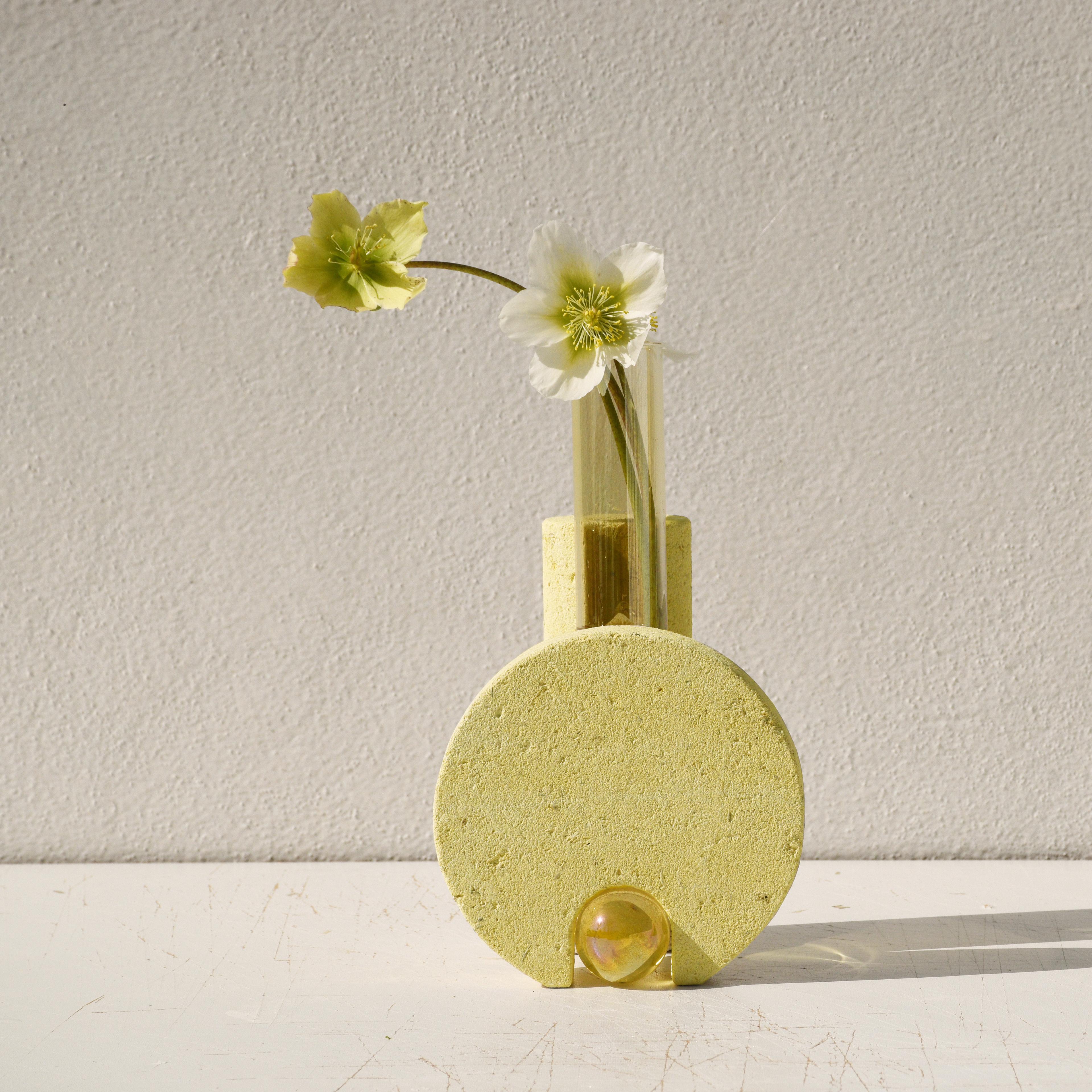 Yellow-Yellow Cochlea Della Metamorfosi 2 Soils Edition Vase by Coki Barbieri In New Condition For Sale In Geneve, CH