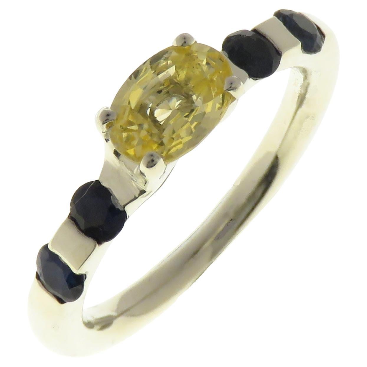 Yellow&Blue Sapphires 9 Karat White Gold Band Ring Handcrafted in Italy  For Sale