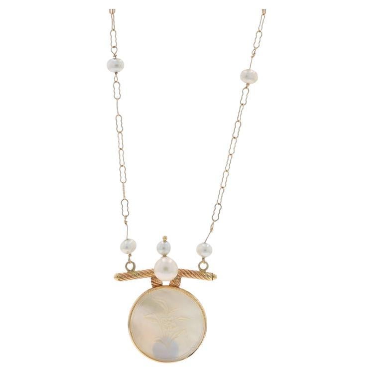 YellowGold Mother of Pearl Cultured Pearl Floral Disc Necklace 19 3/4" 14kCircle For Sale