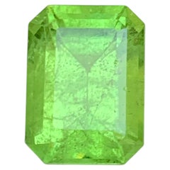 Yellowish Green Natural Peridot 4.35 Carat Emerald Cut Loose Gemstone for Ring