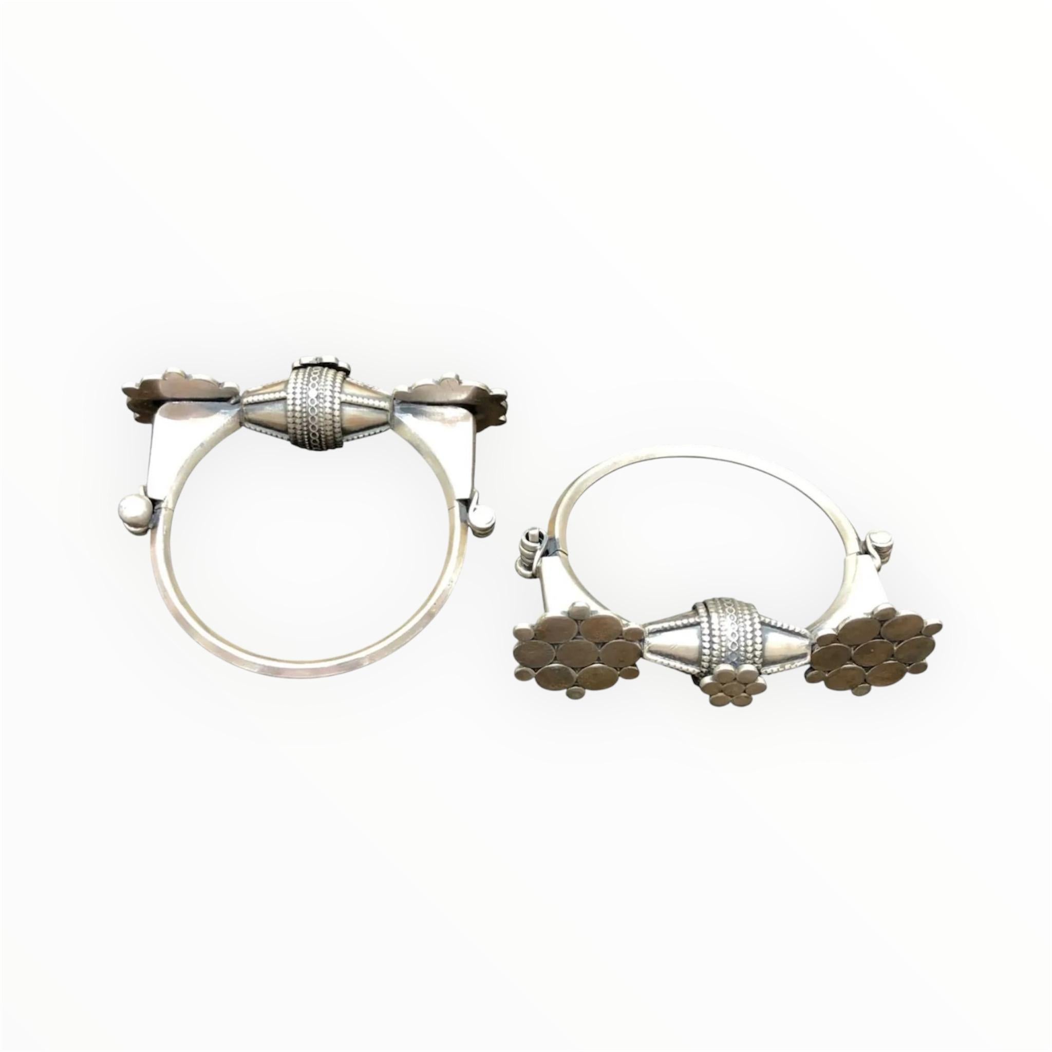 Women's or Men's Yemeni Bracelet - Tavia Atelier For Sale