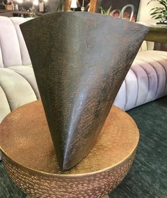 Vase sculpté en céramique et poterie grès multicolore coréenne Yeo Byong-Uk