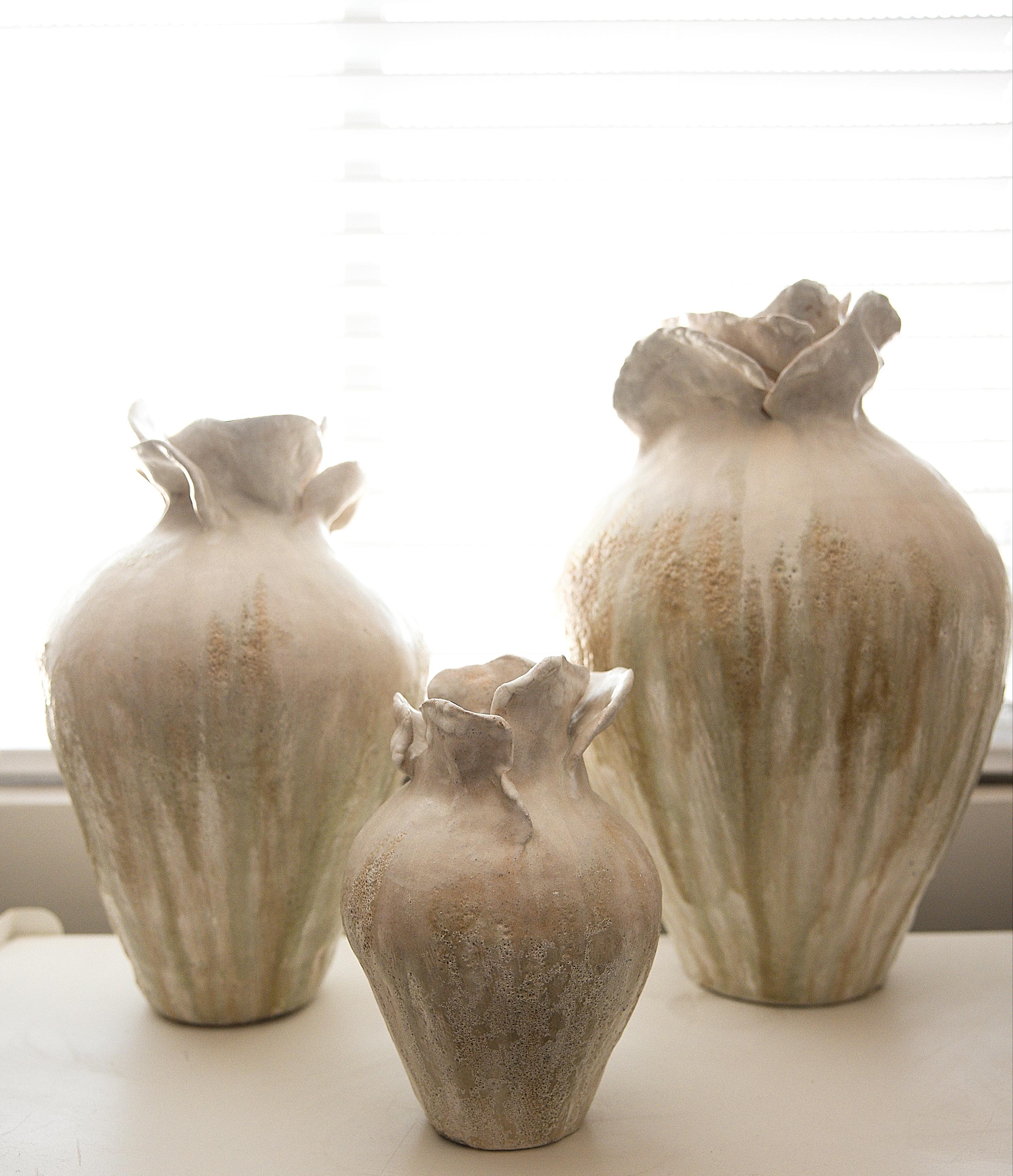 Organic Modern Yeonhwa Vase Large 19