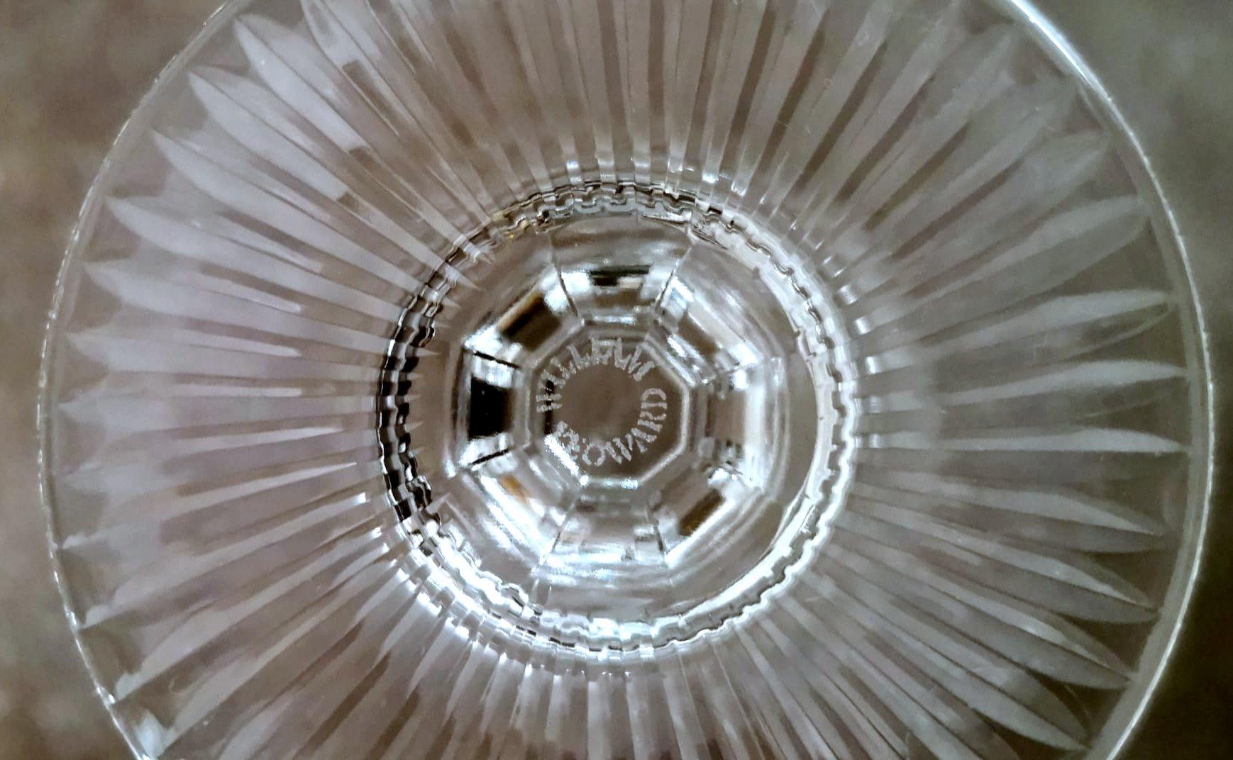 Gobelet anglais en cristal de la collection William Yeoward en vente 8