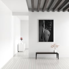 "Lira" Aktfotografie 47" x 32" in Ed. of 15 von Yevgeniy Repiashenko