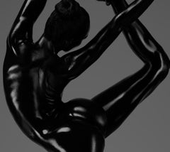 „Ohne Titel (Nr. 21)“ – Ballettfotografie, 45 x 45, Auflage: 18, von Yevgeniy Repiashenko