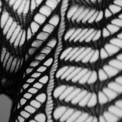 "Surface" Fotografia in bianco e nero 16 x 24 in Ed. di 28 di Yevgeniy Repiashenko